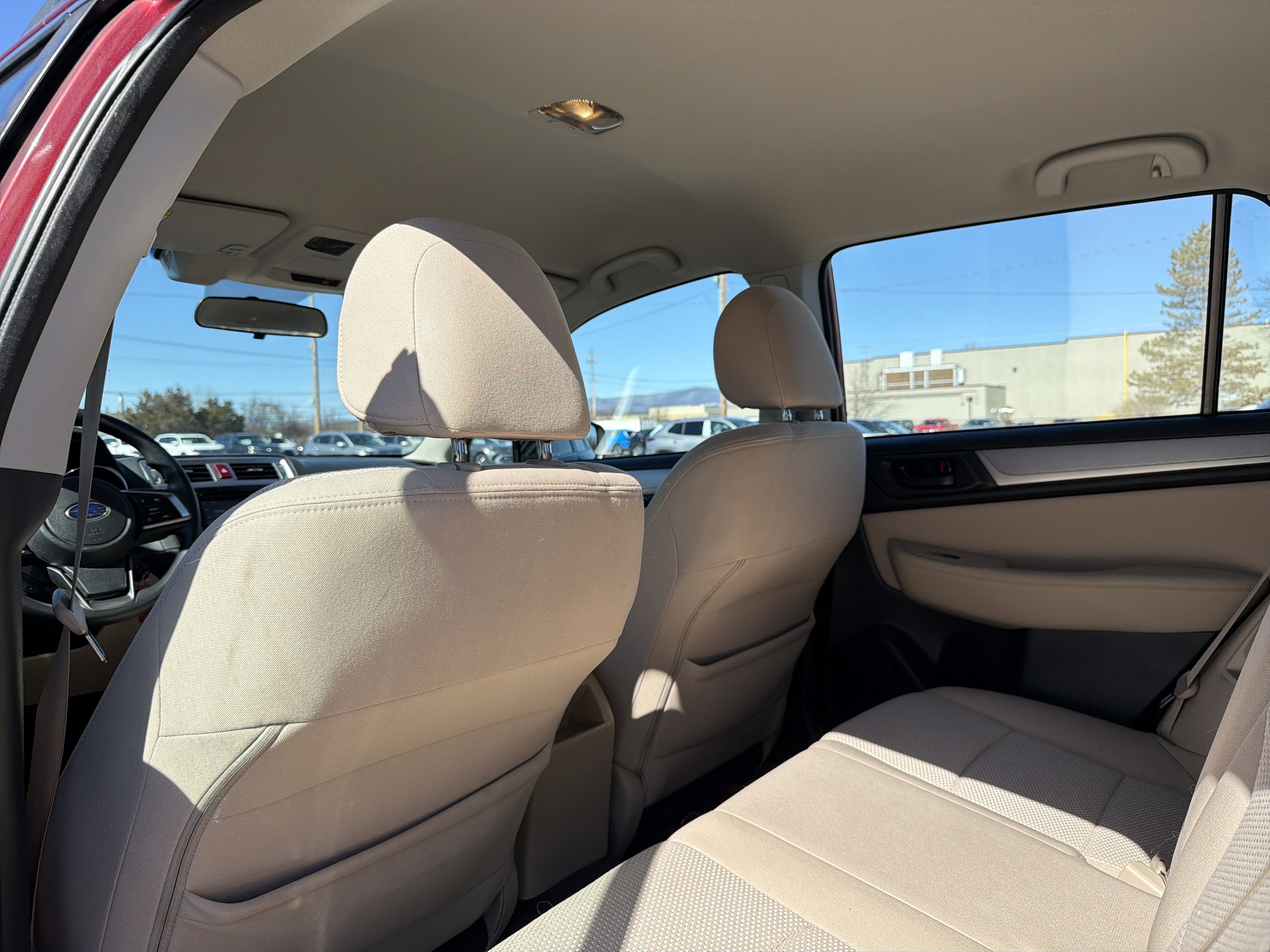 2019 Subaru Outback 2.5i