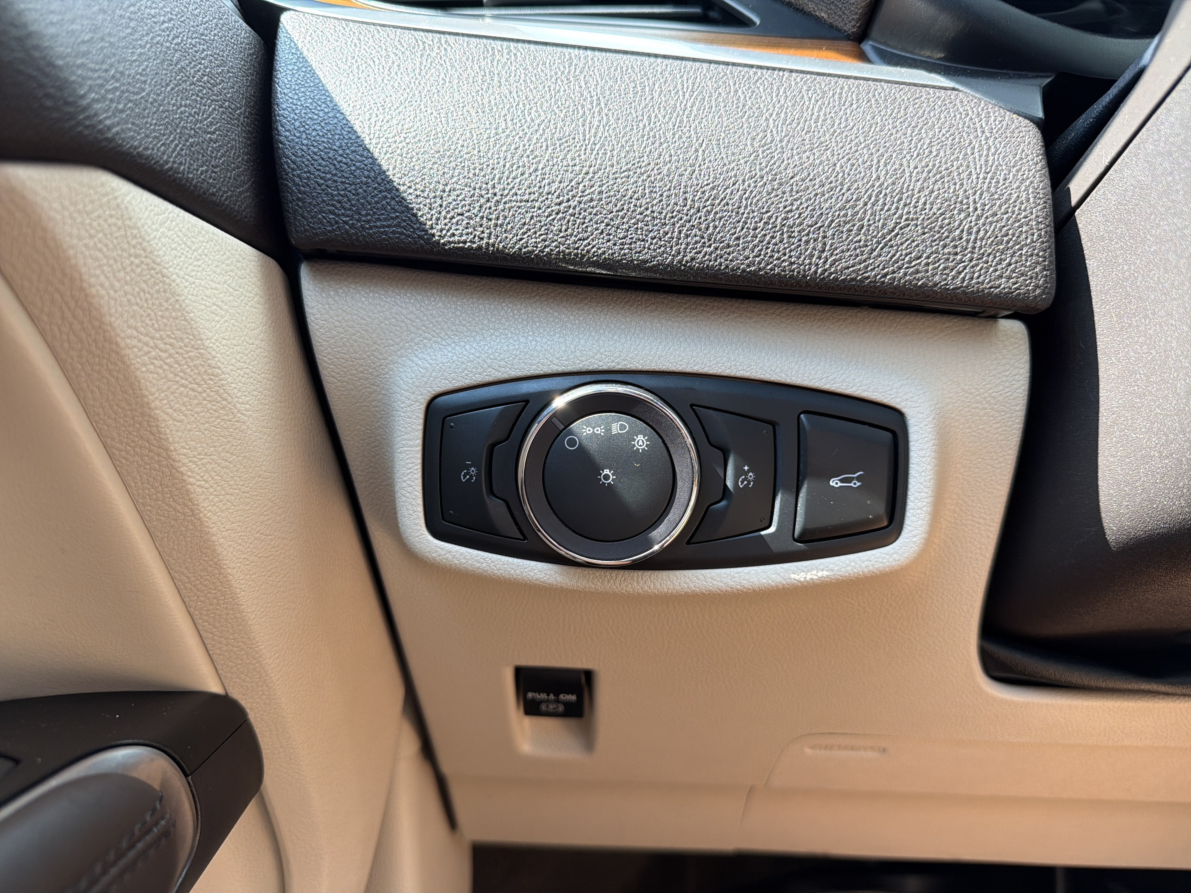 2019 Lincoln MKC Select
