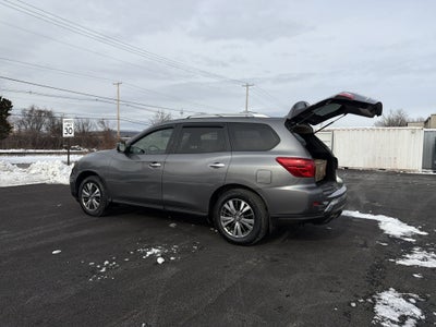 2019 Nissan Pathfinder S