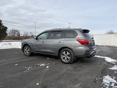 2019 Nissan Pathfinder S