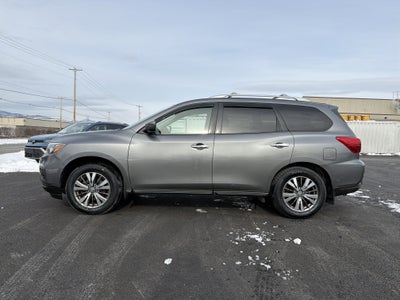 2019 Nissan Pathfinder S