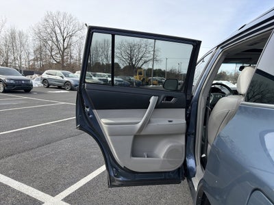 2013 Toyota Highlander Base Plus V6