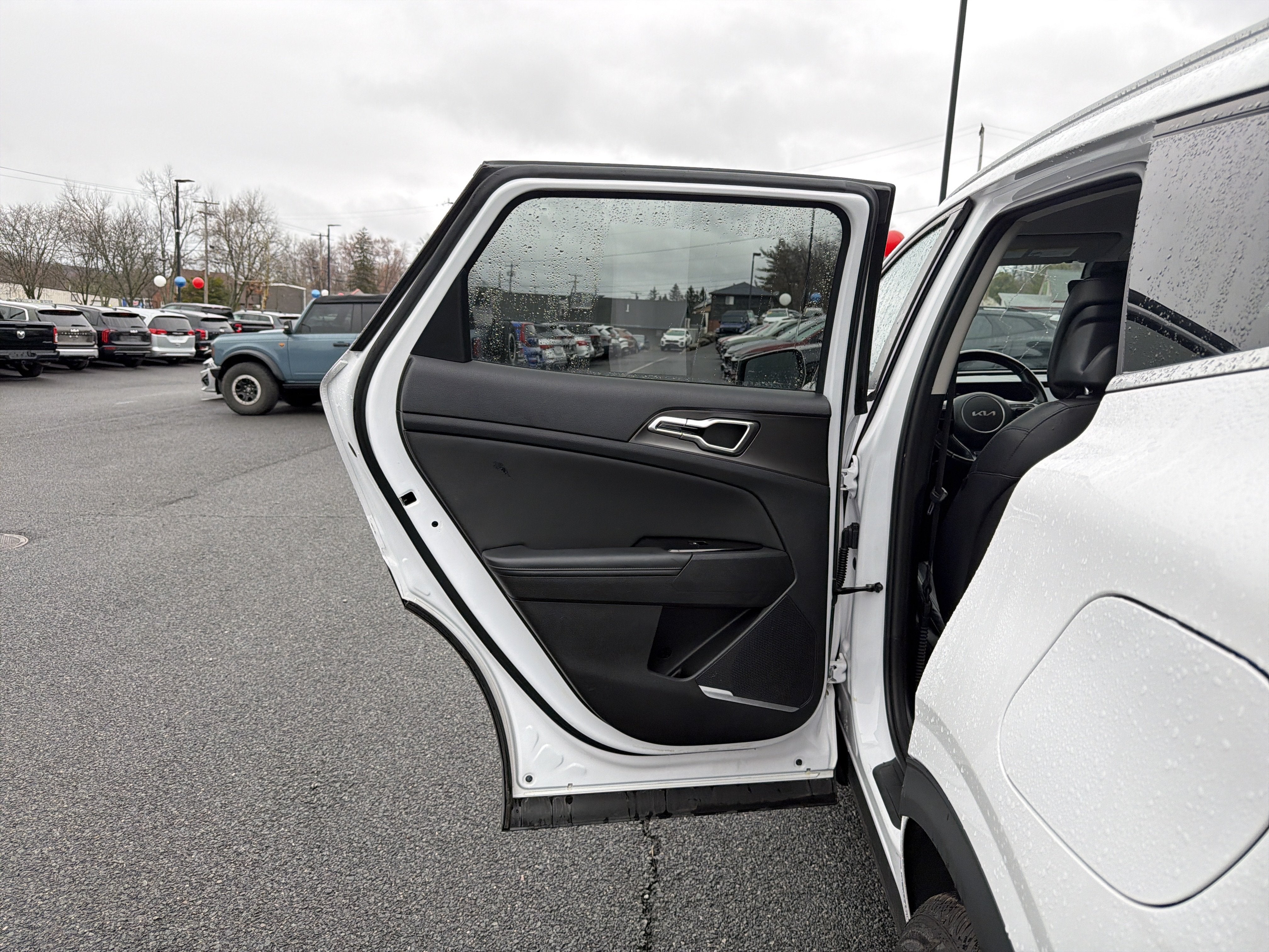 2023 Kia Sportage EX
