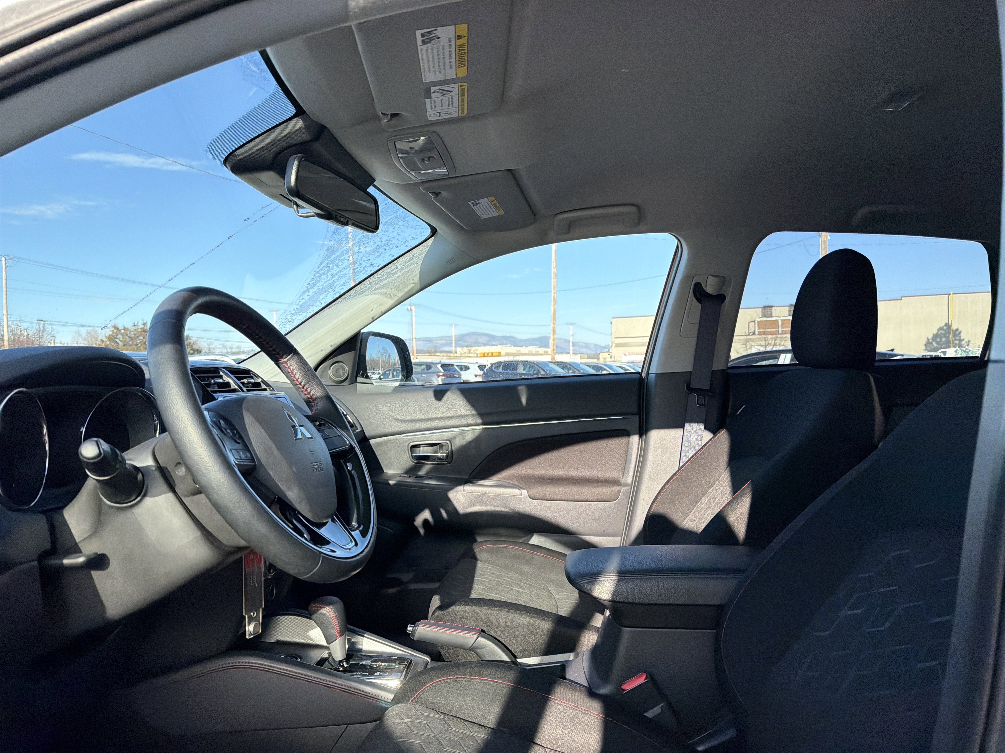 2025 Mitsubishi Outlander Sport 2.0 ES