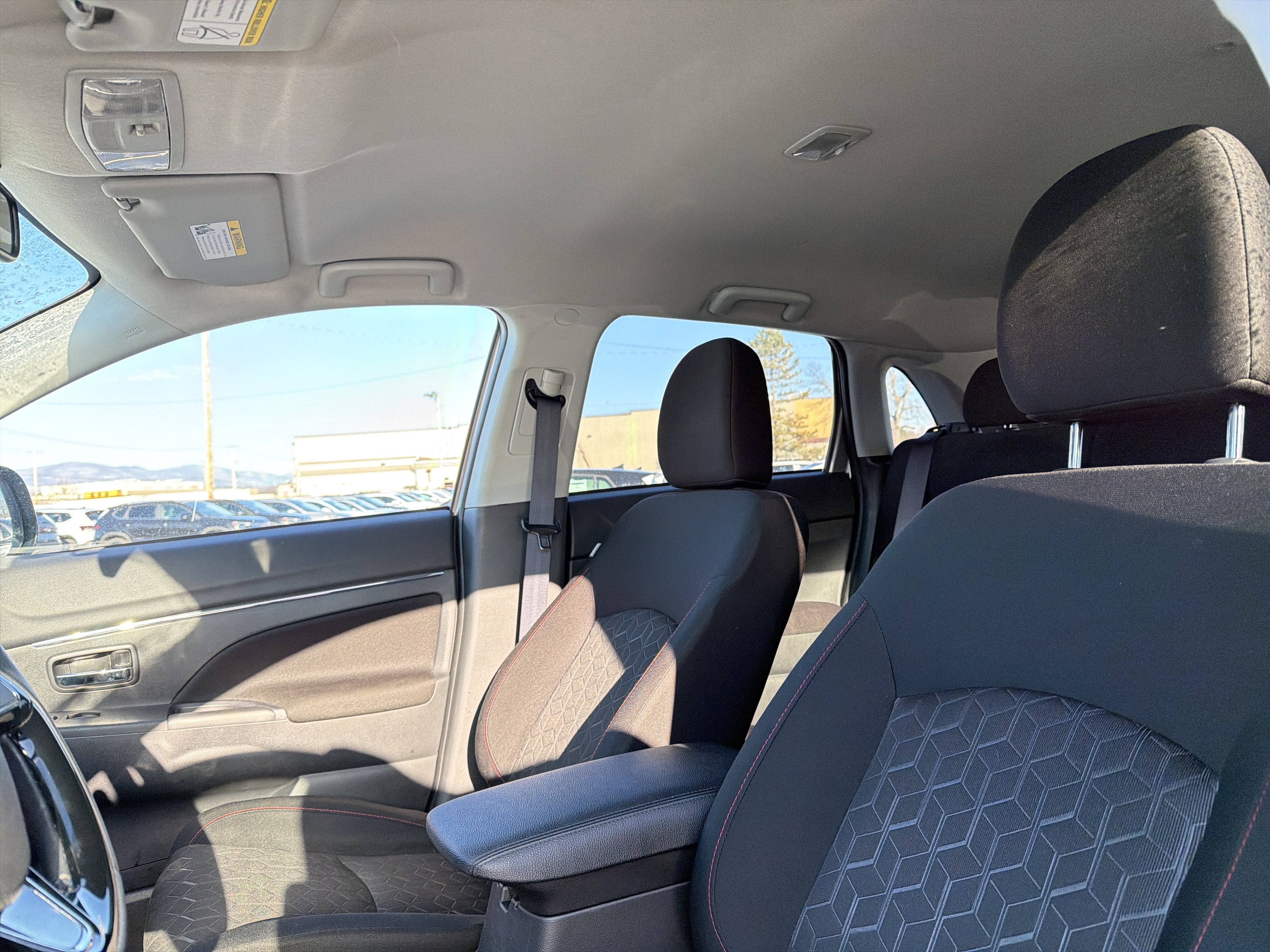 2025 Mitsubishi Outlander Sport 2.0 ES