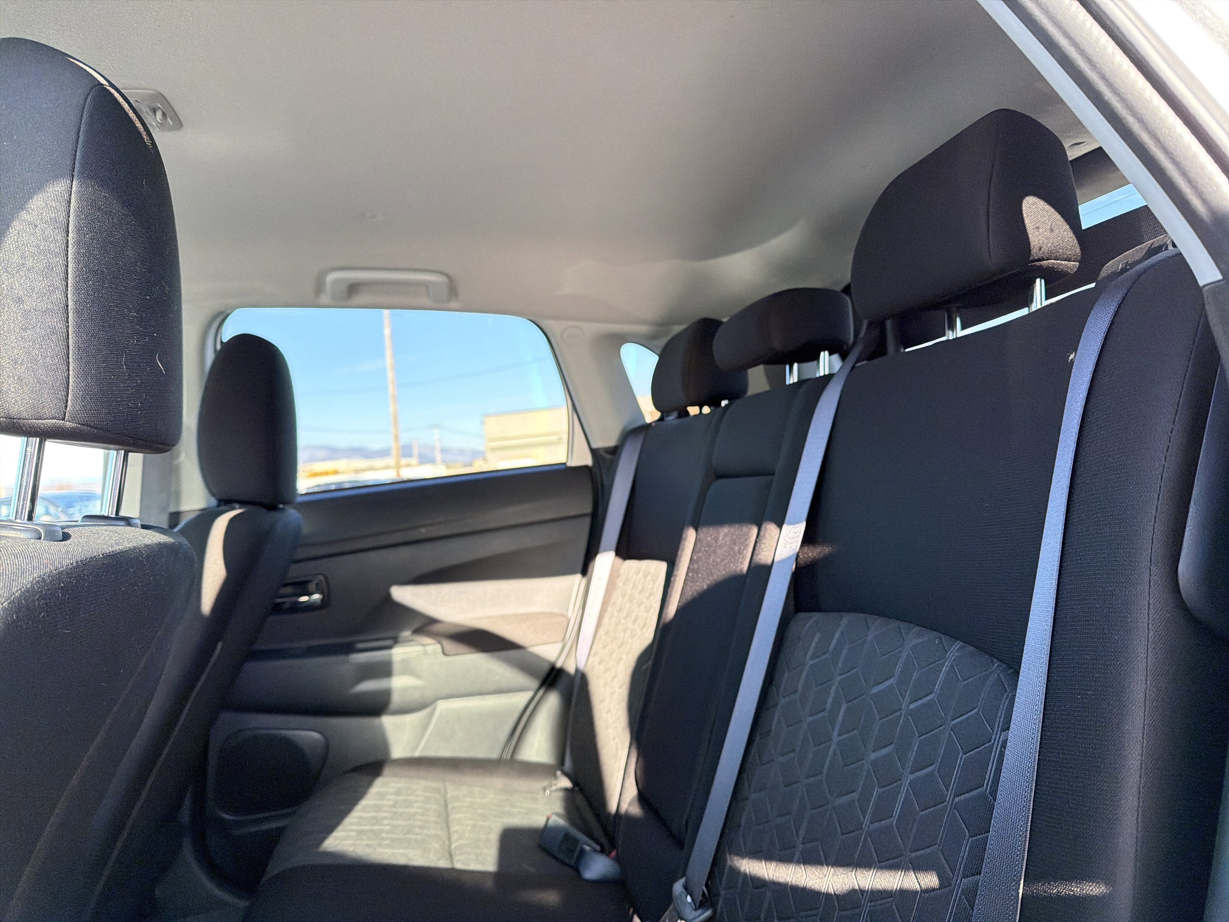 2025 Mitsubishi Outlander Sport 2.0 ES