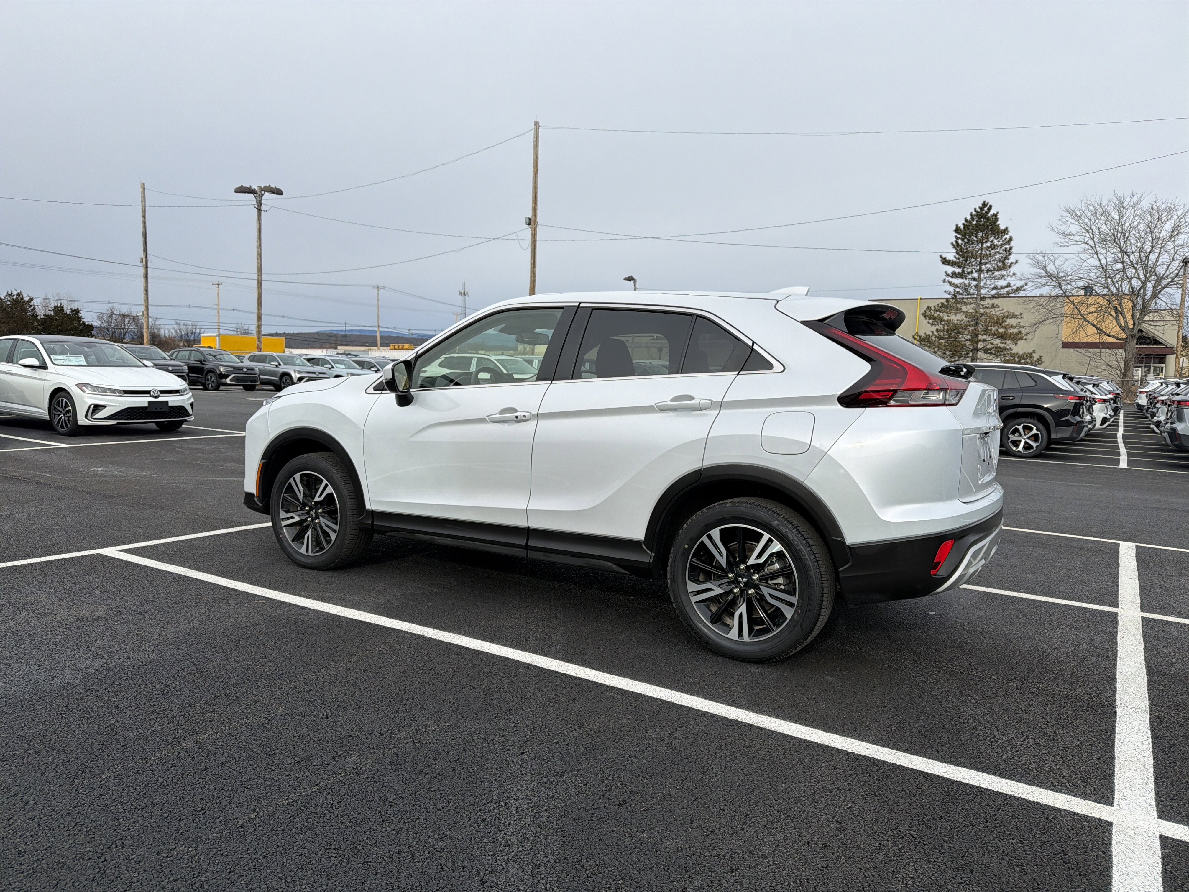 2024 Mitsubishi Eclipse Cross SE