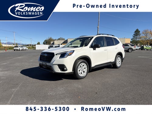 2023 Subaru Forester Base