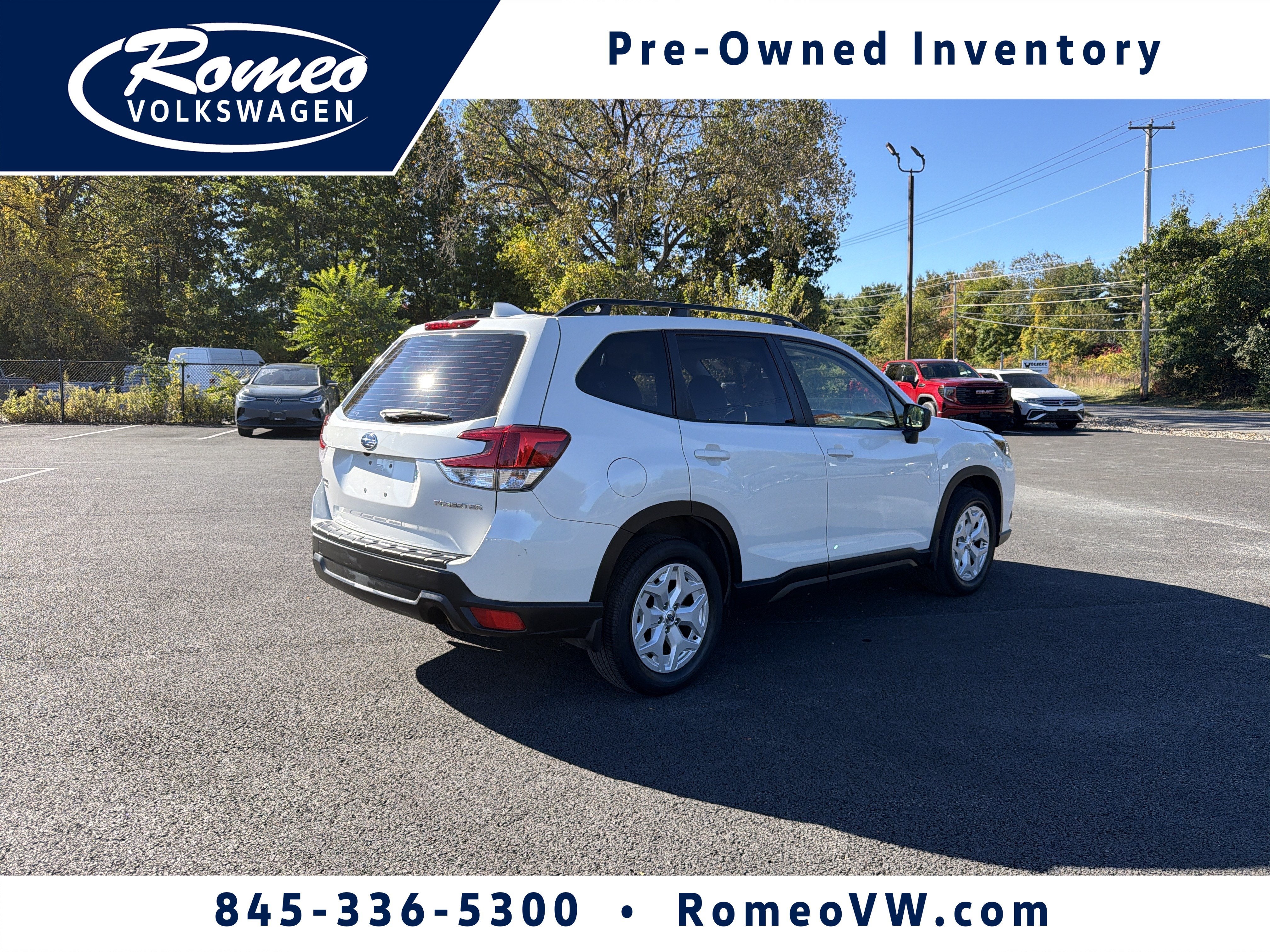 2023 Subaru Forester Base