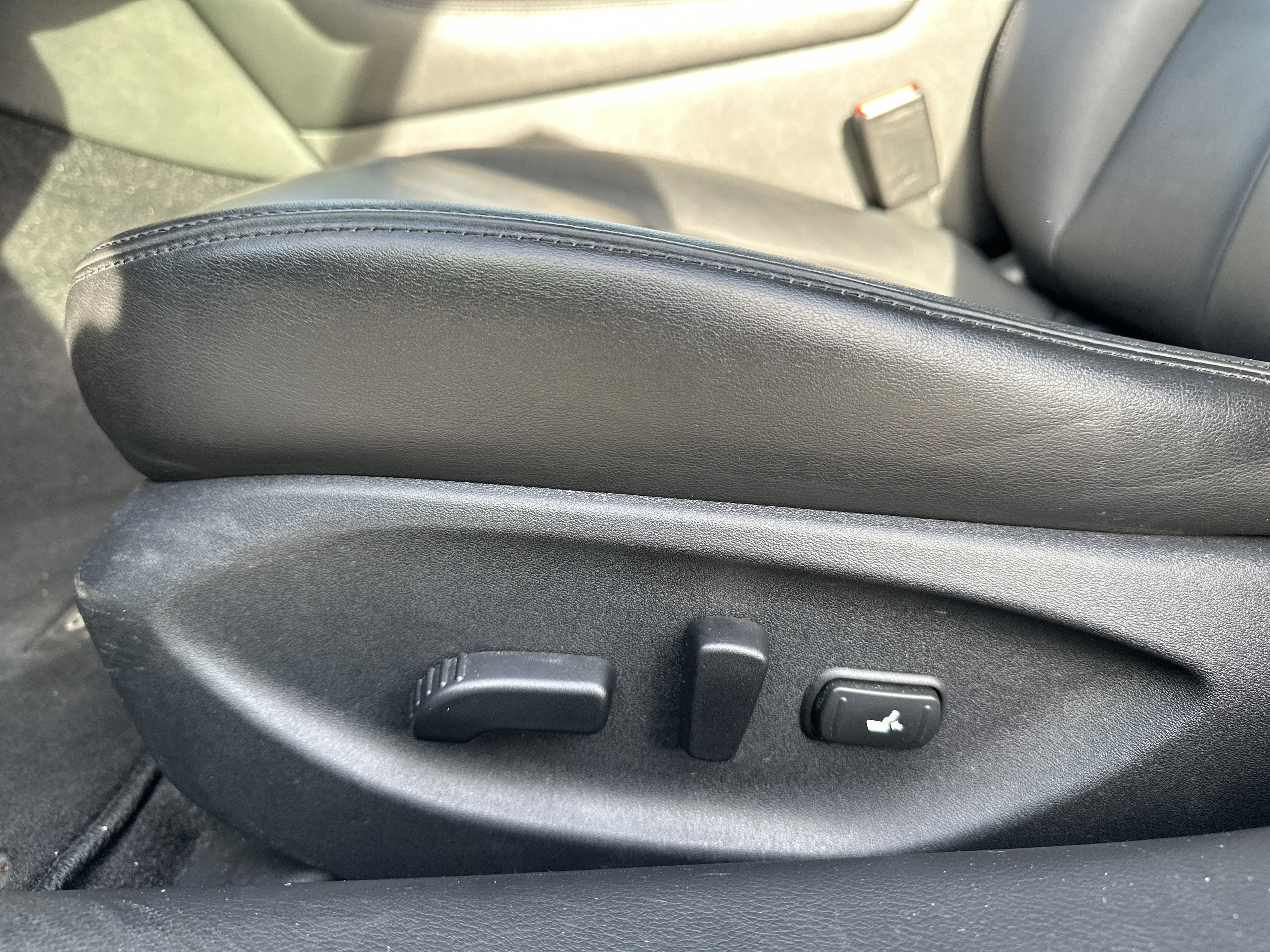 2018 INFINITI Q50 2.0t LUXE