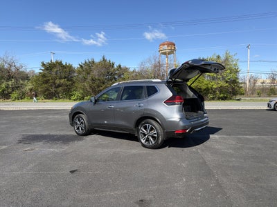 2020 Nissan Rogue SV