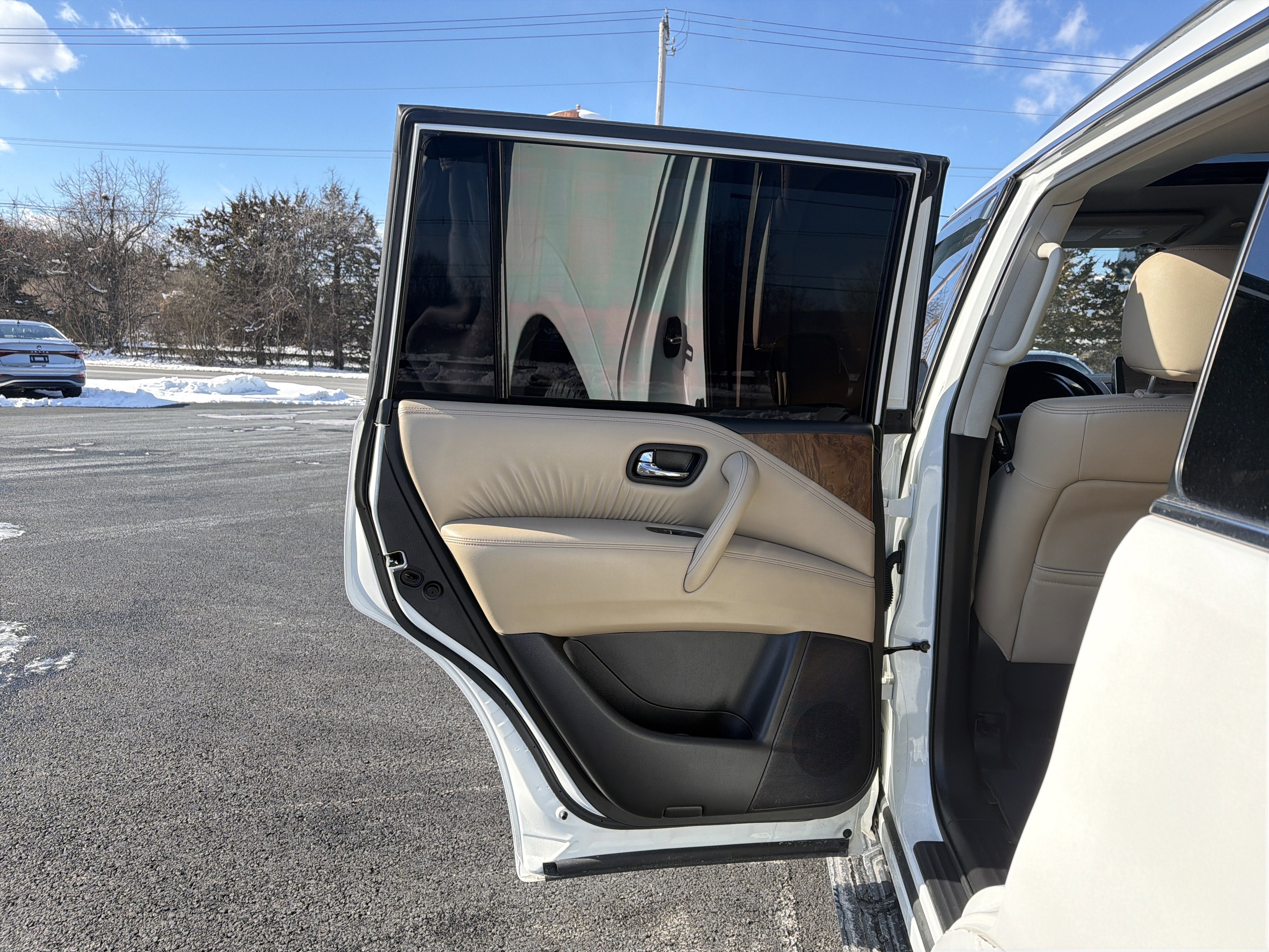 2023 Nissan Armada SL