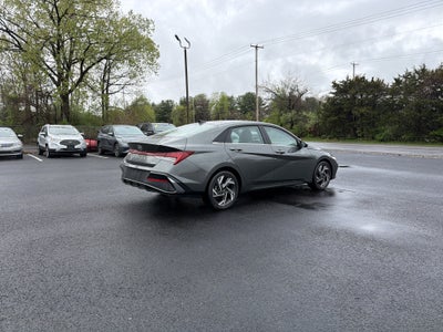 2025 Hyundai Elantra Limited