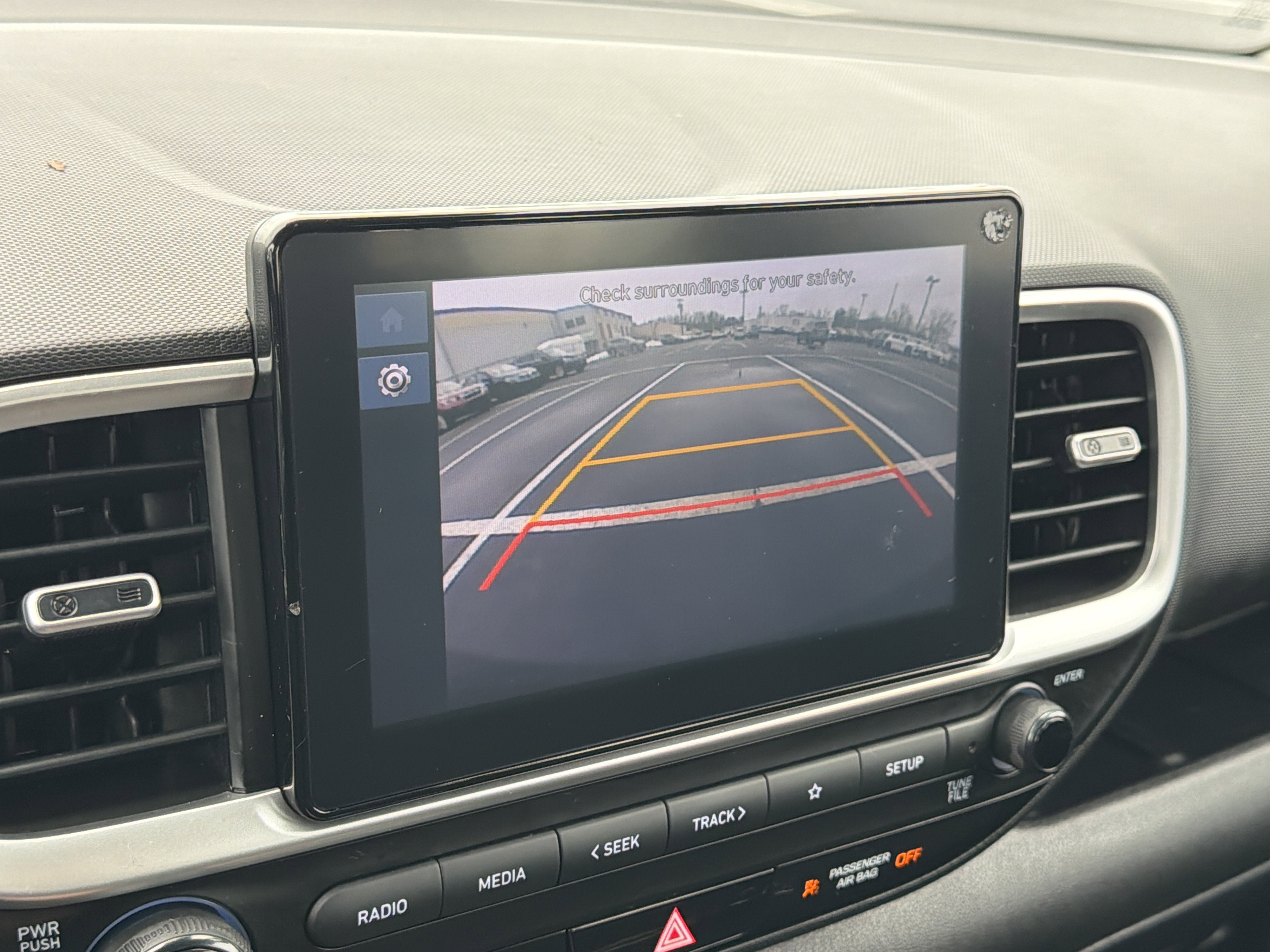 2023 Hyundai Venue SE