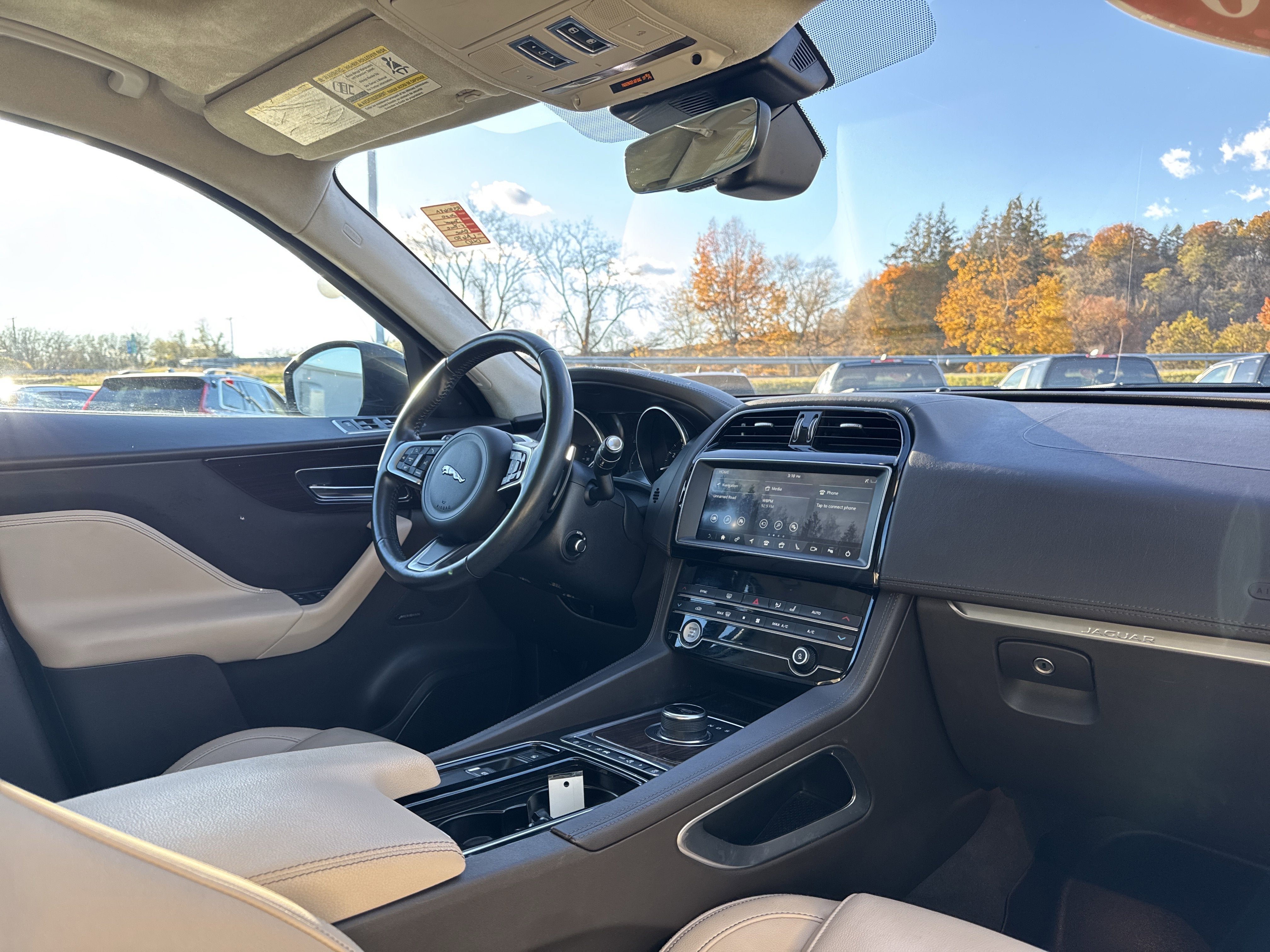 2020 Jaguar F-PACE 25t Prestige