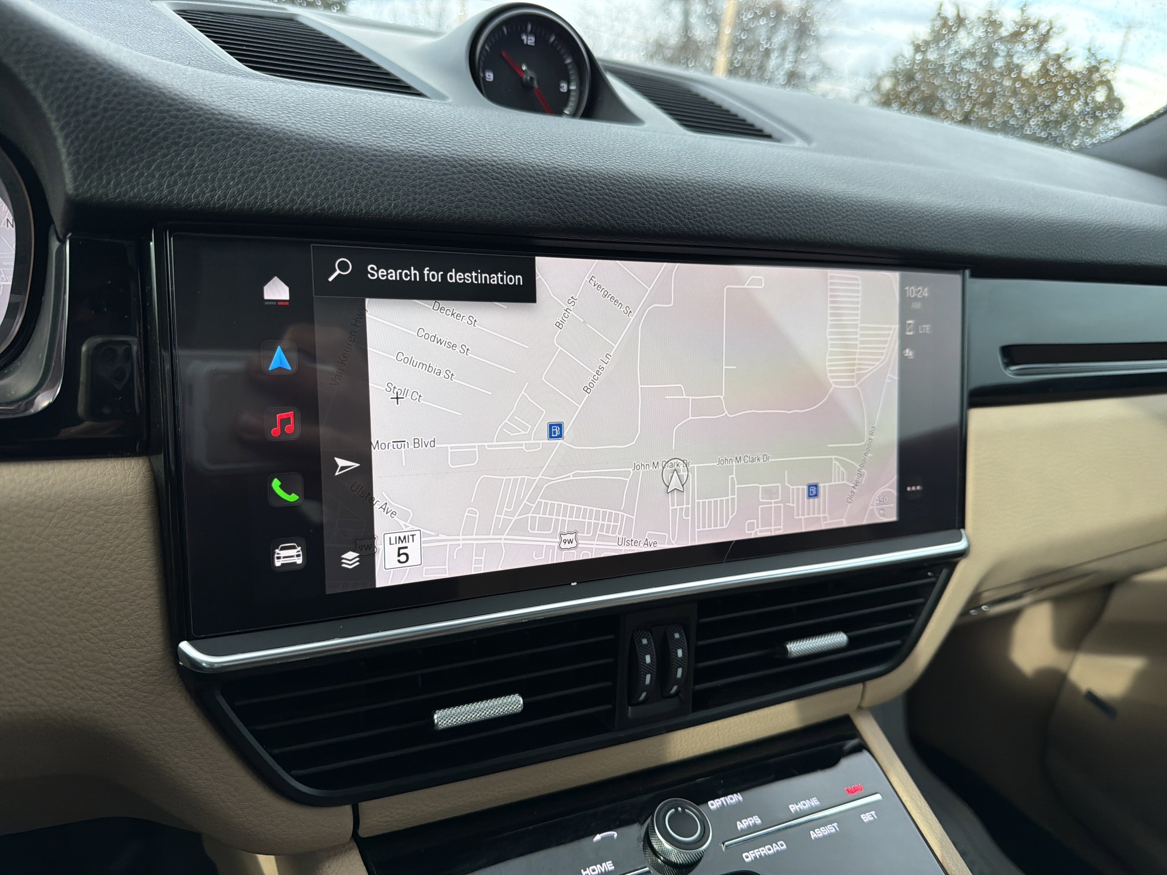 2023 Porsche Cayenne Base