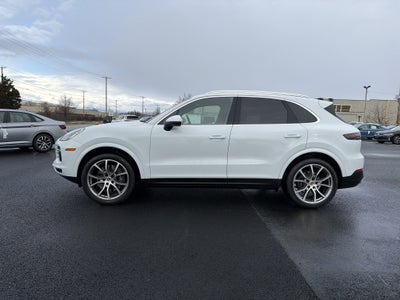 2023 Porsche Cayenne Base
