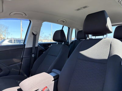 2017 Volkswagen Tiguan Limited 2.0T S 4Motion