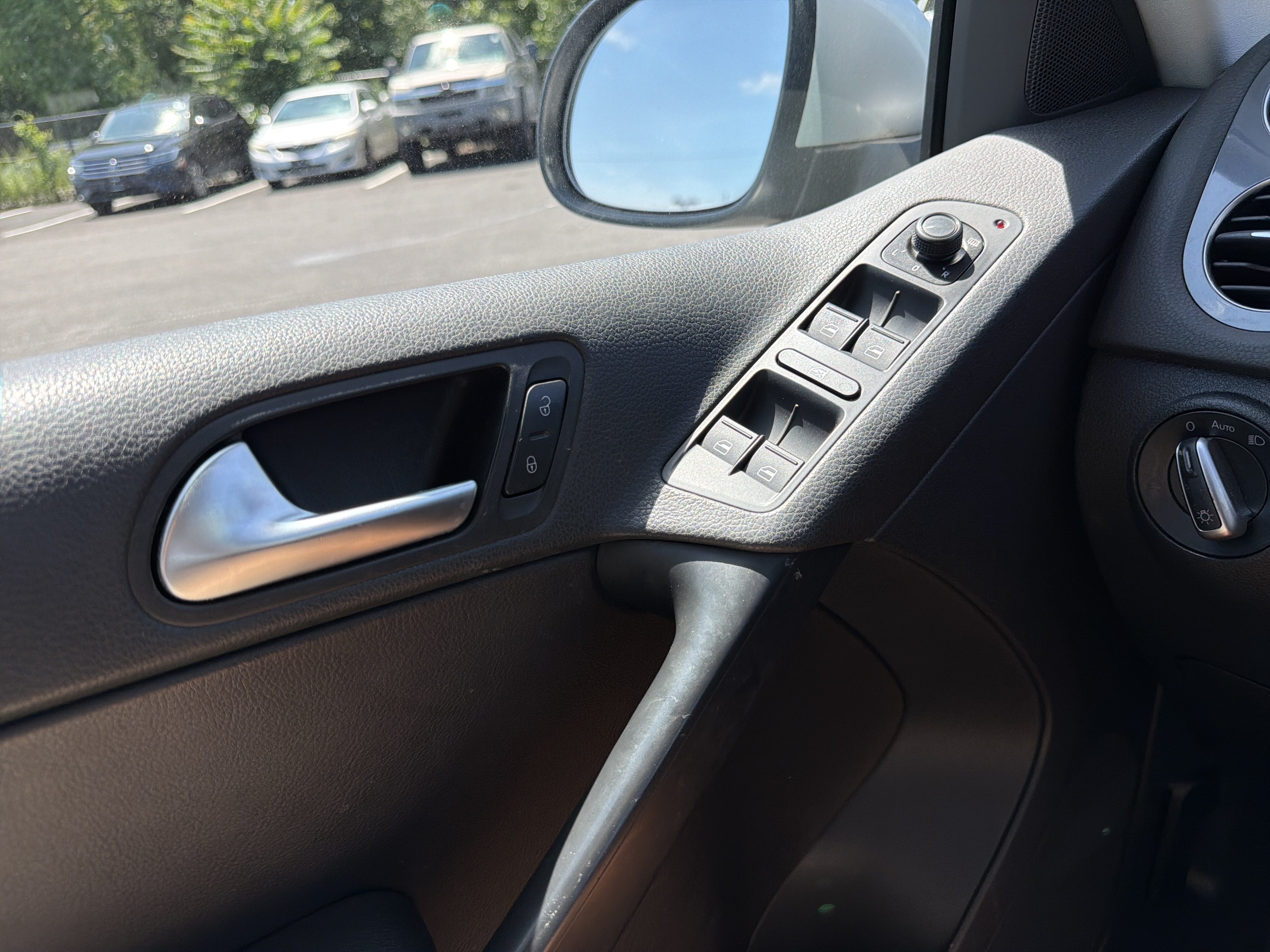 2017 Volkswagen Tiguan 2.0T S 4Motion