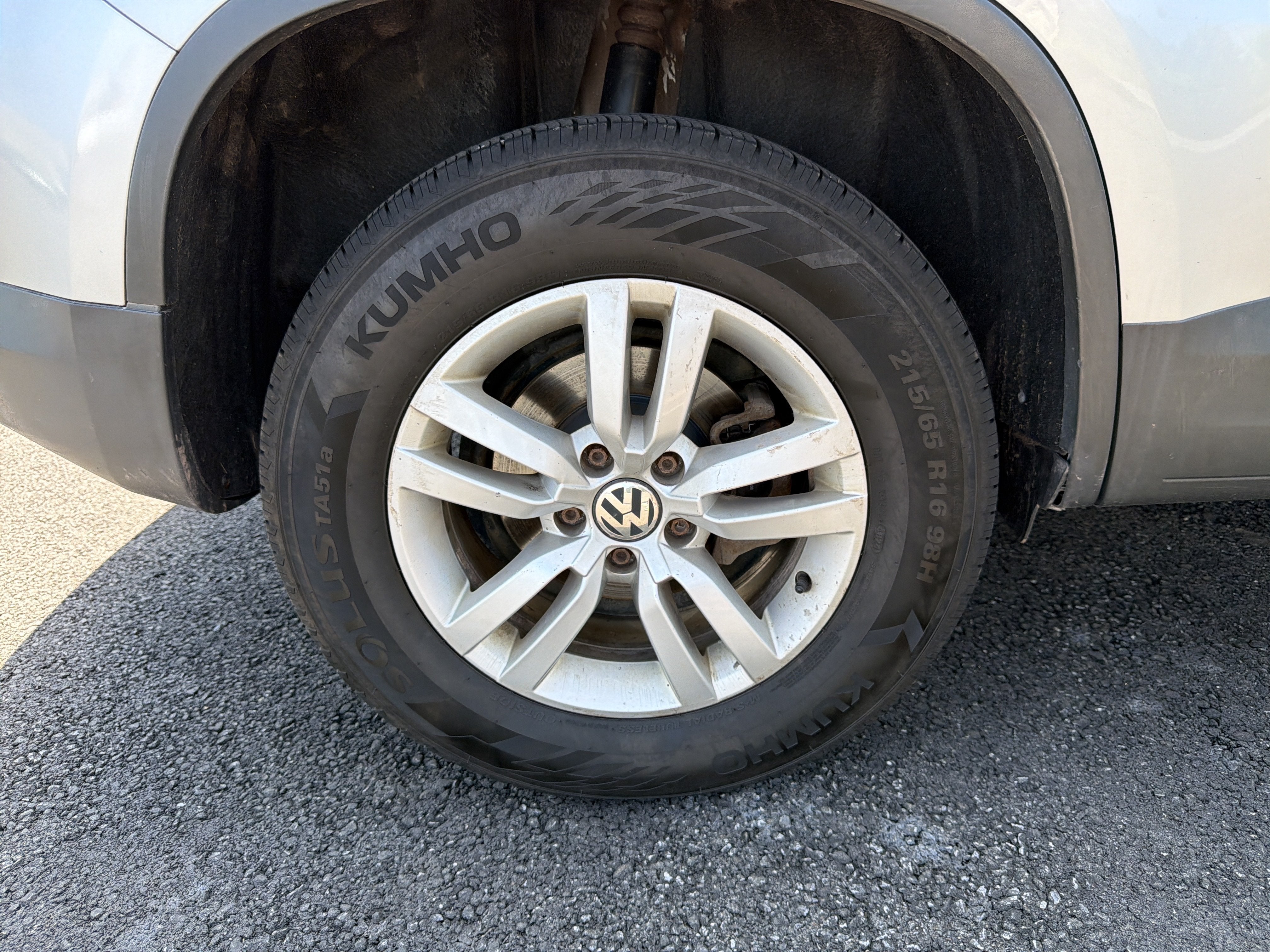 2017 Volkswagen Tiguan 2.0T S 4Motion