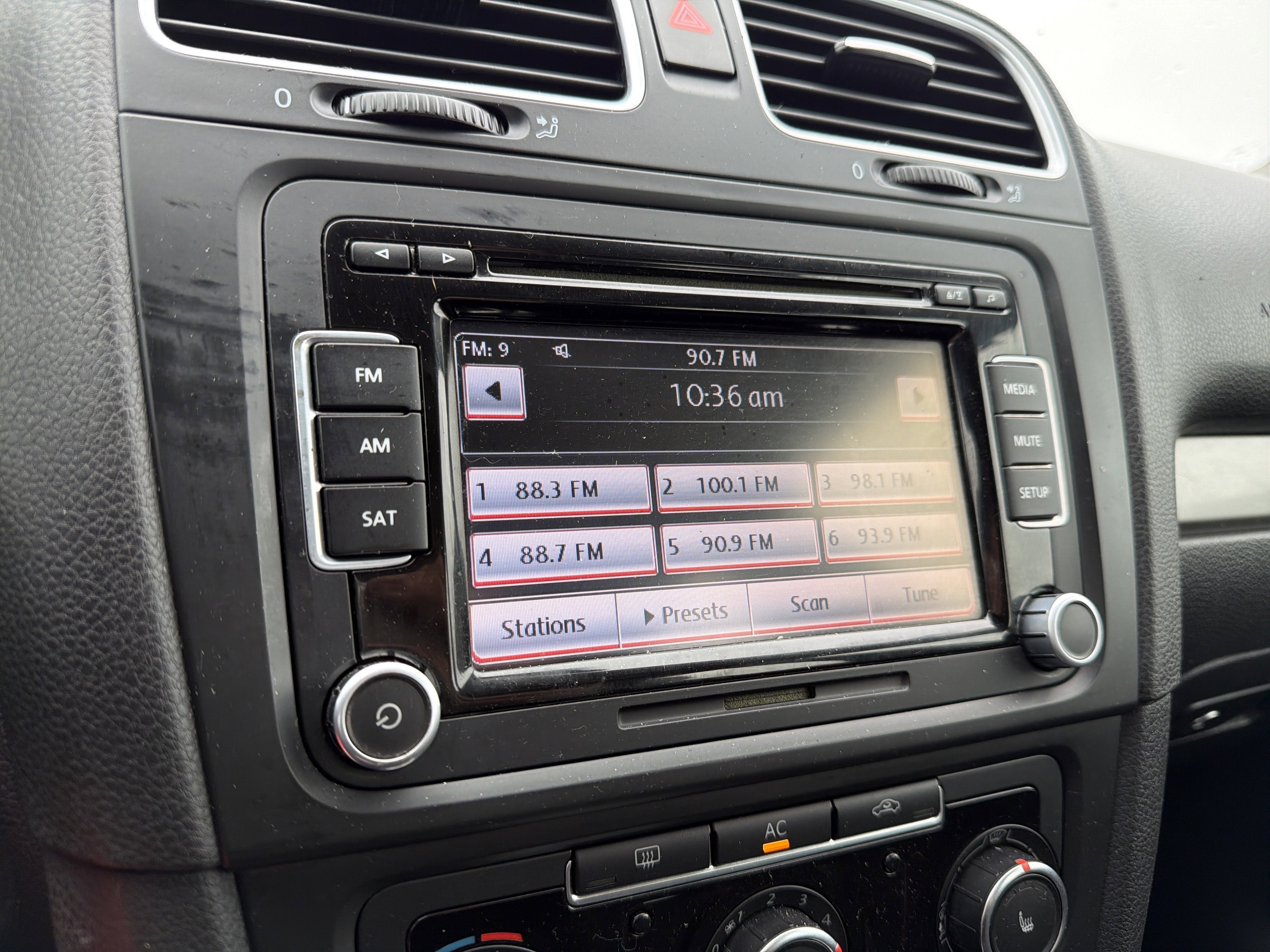 2011 Volkswagen Golf TDI