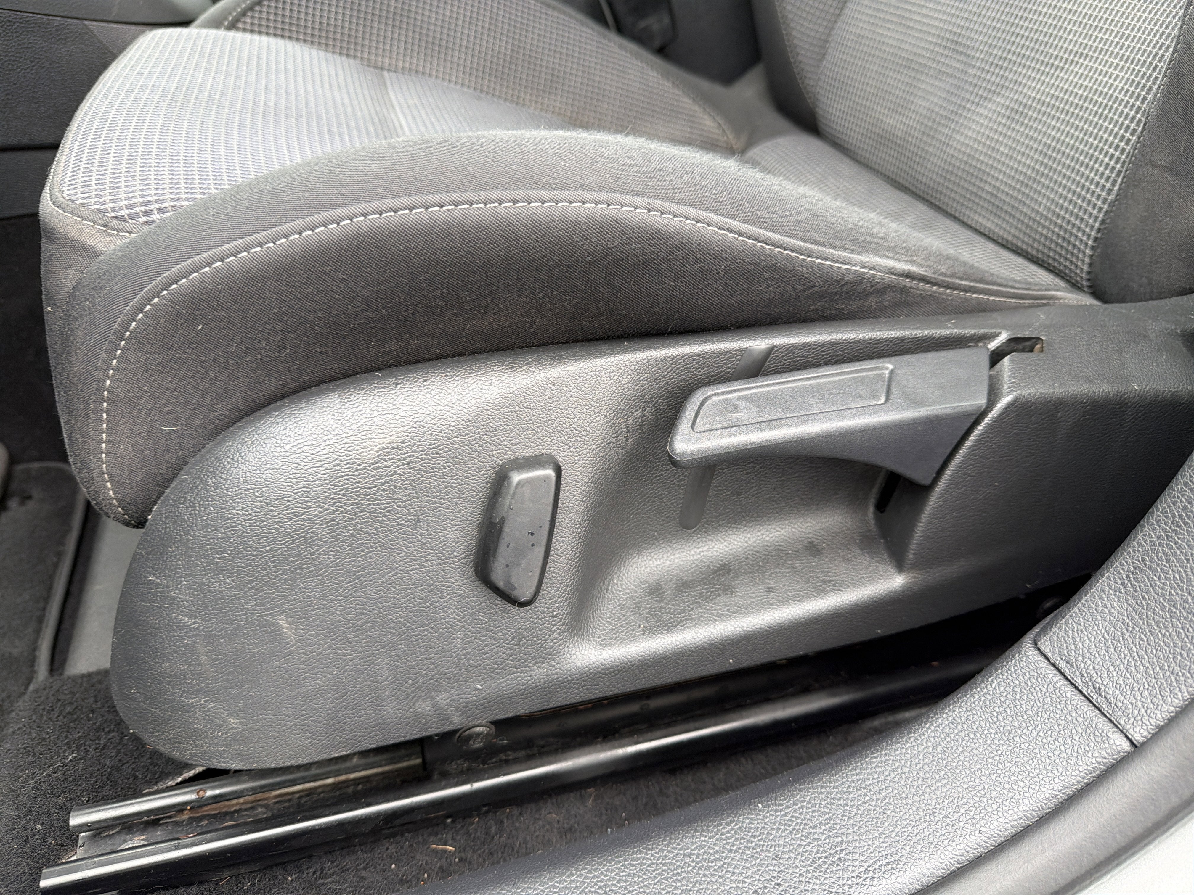 2011 Volkswagen Golf TDI