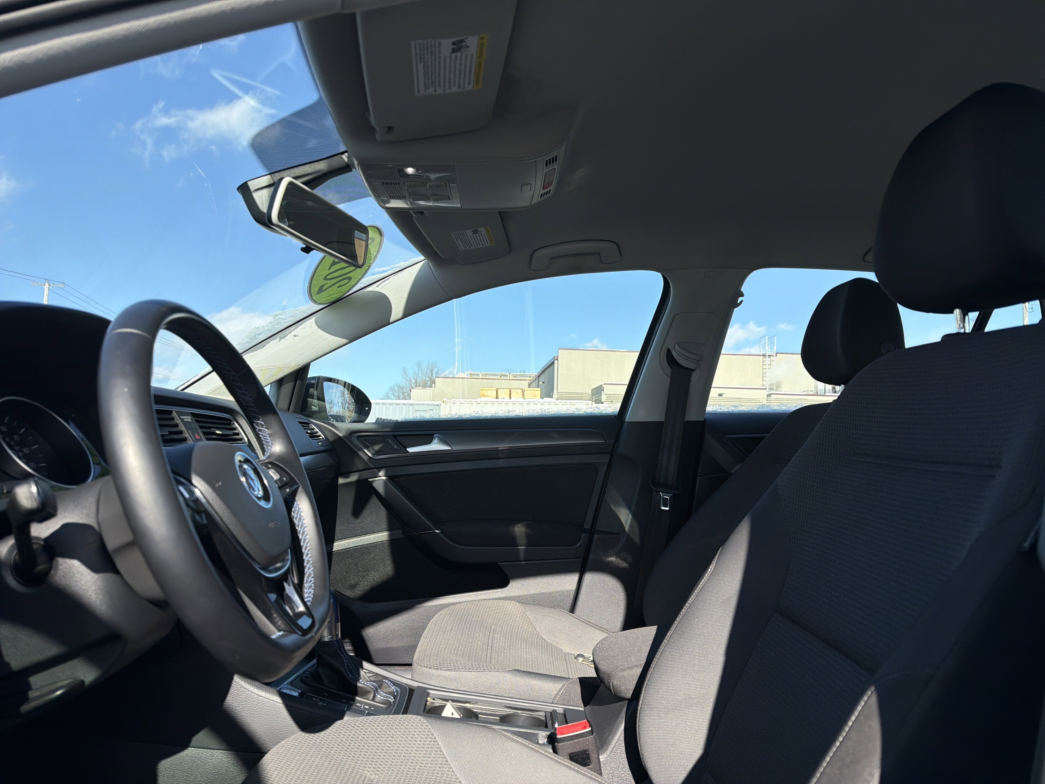 2019 Volkswagen e-Golf SE