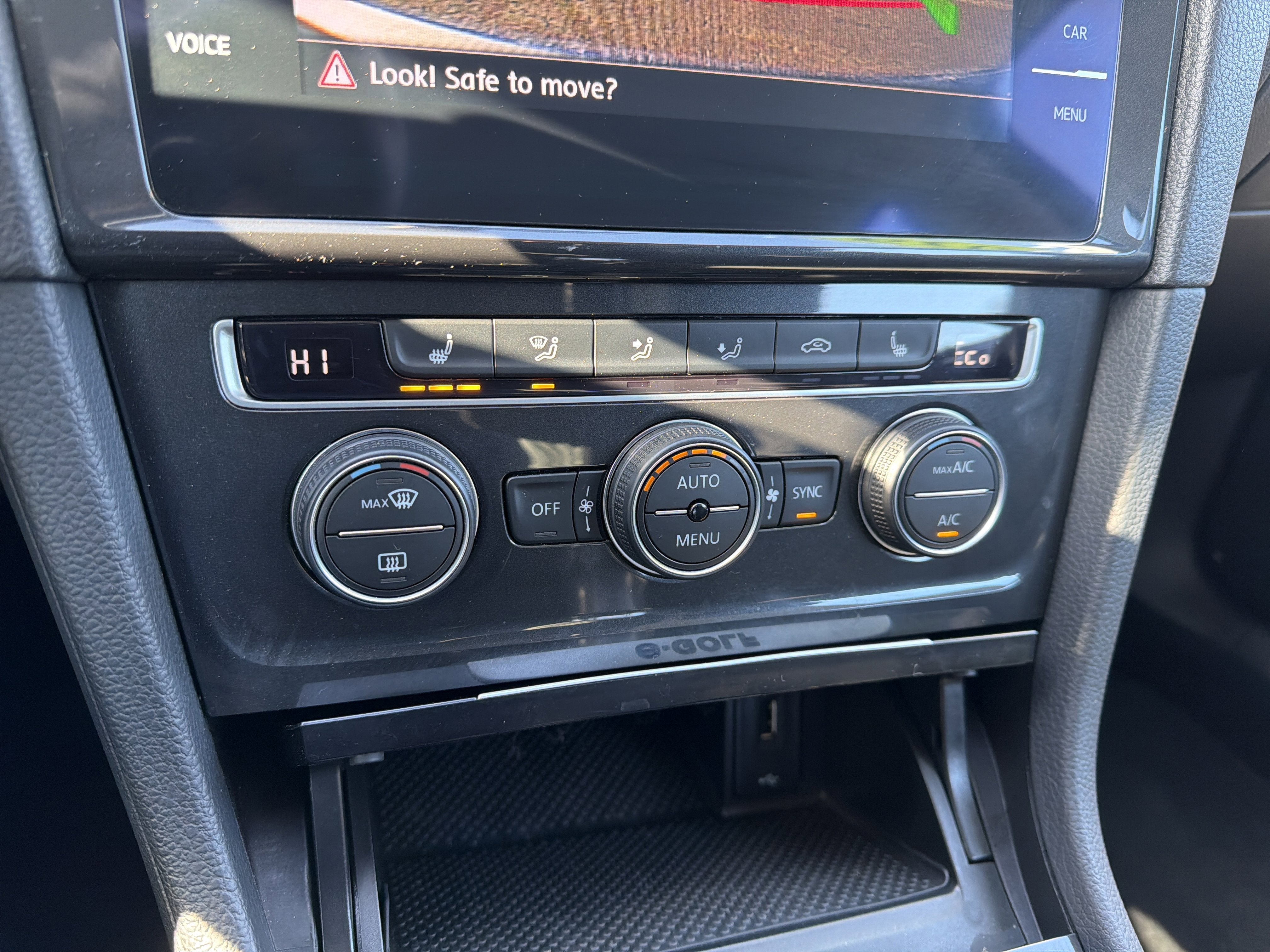 2019 Volkswagen e-Golf SE