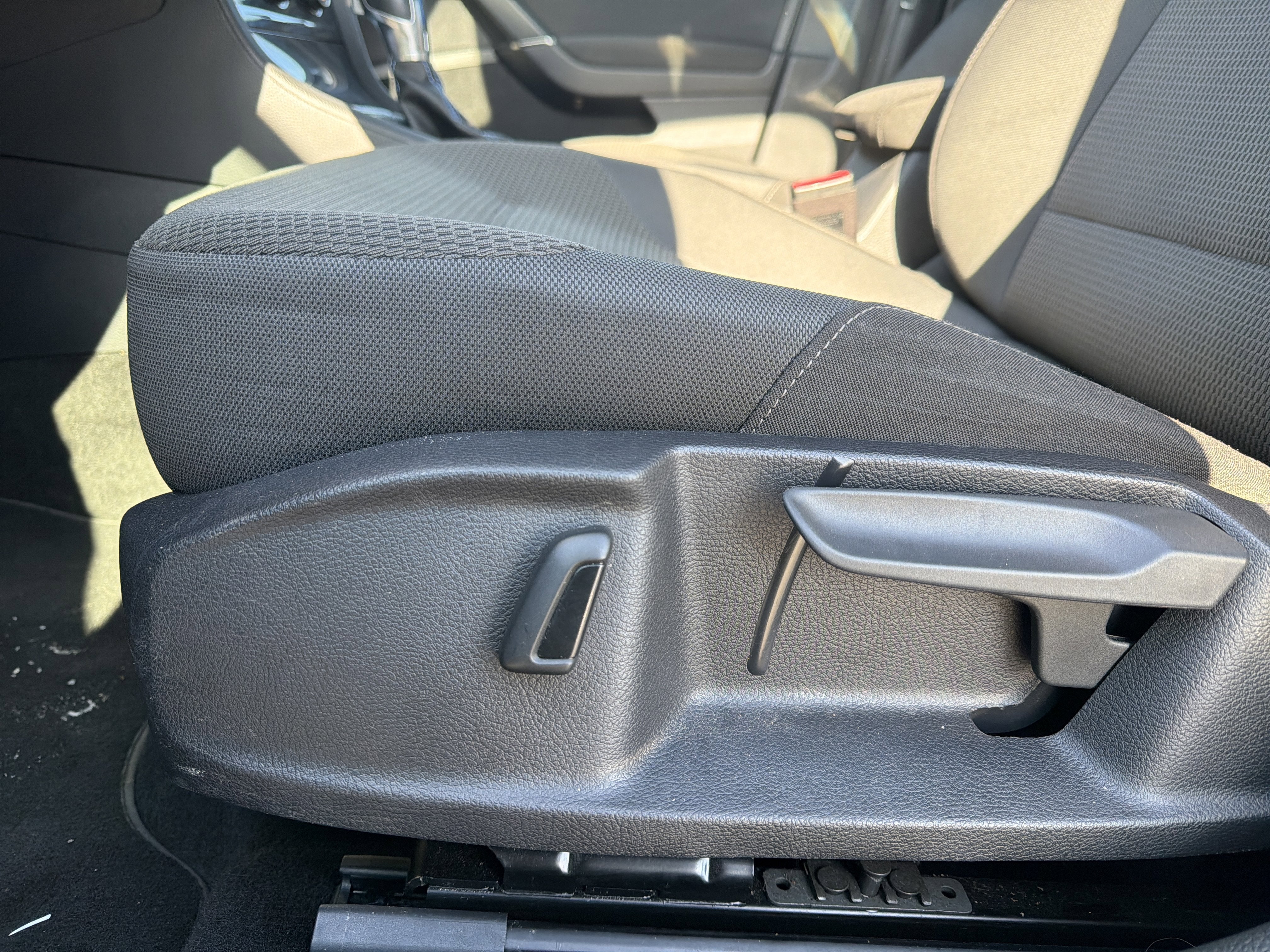 2019 Volkswagen e-Golf SE