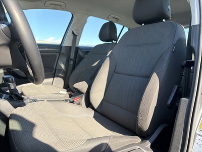 2019 Volkswagen e-Golf SE