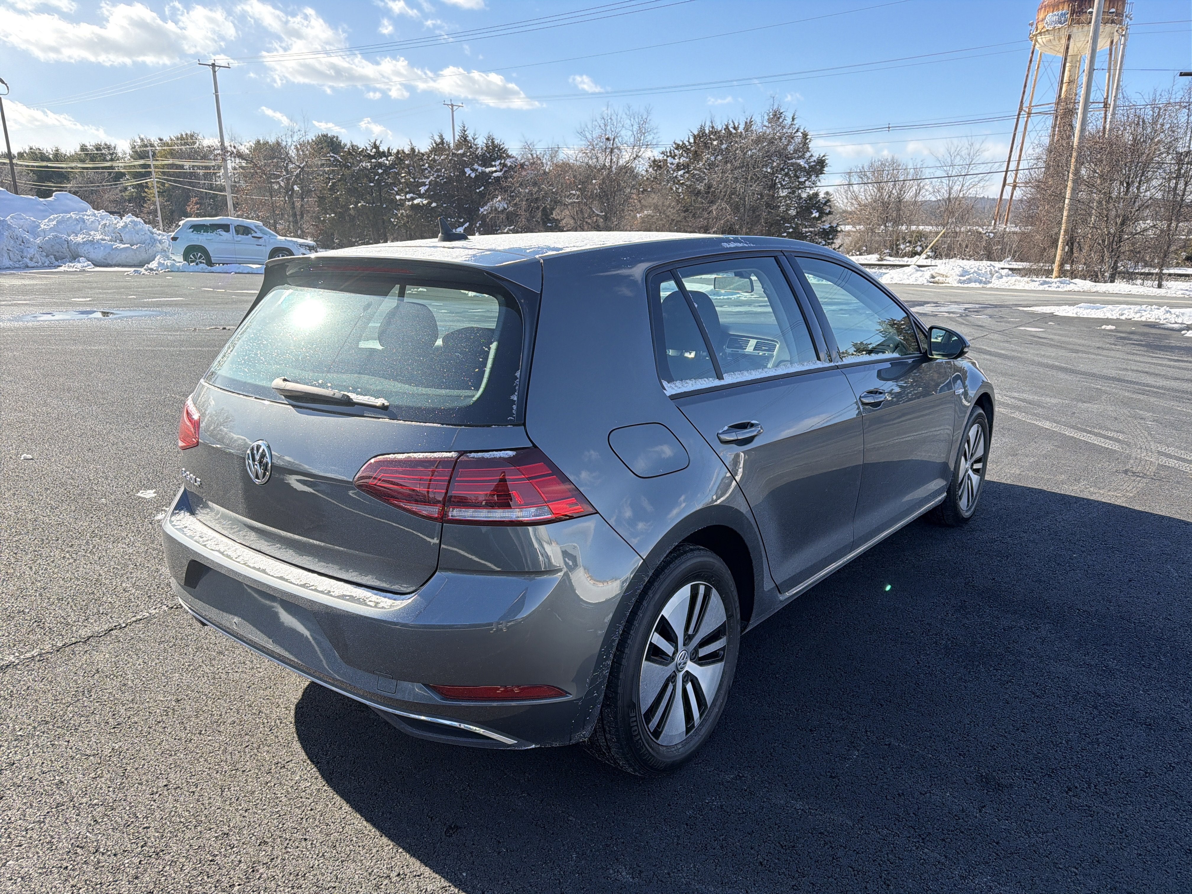 2019 Volkswagen e-Golf SE