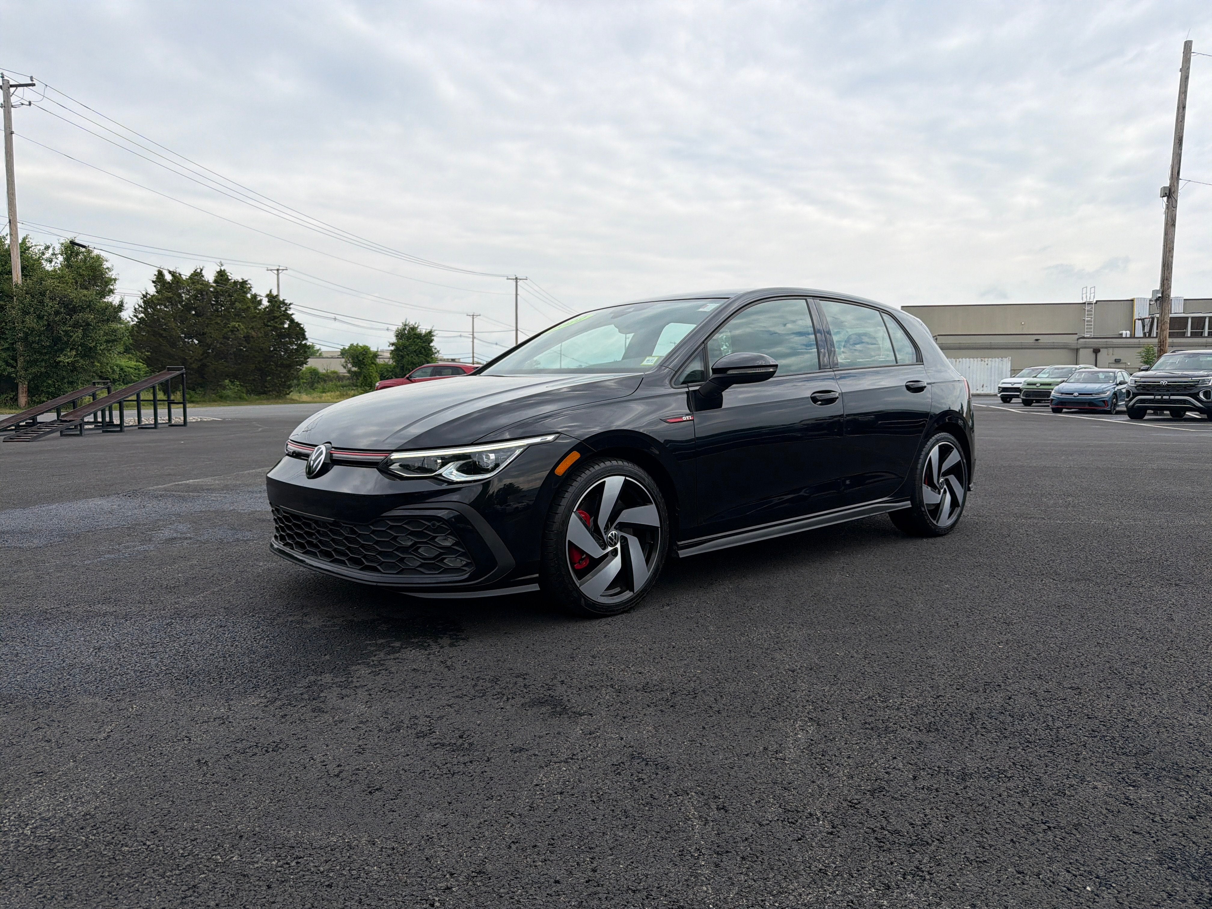 2022 Volkswagen Golf GTI 2.0T SE