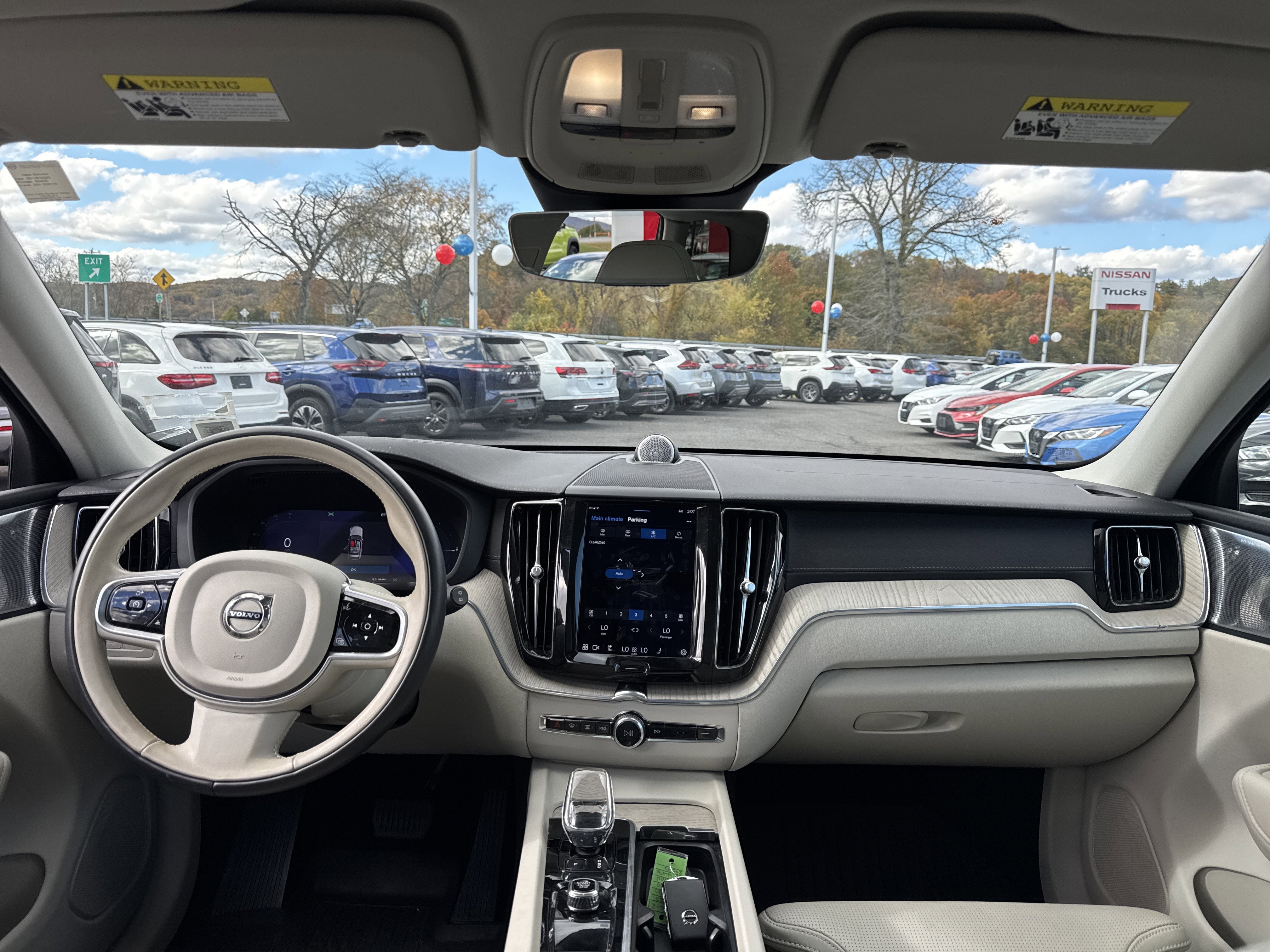 2023 Volvo XC60 Recharge Plug-In Hybrid Ultimate