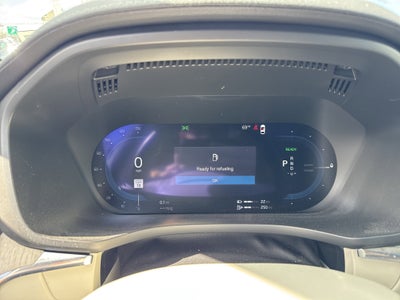 2023 Volvo XC60 Recharge Plug-In Hybrid Ultimate