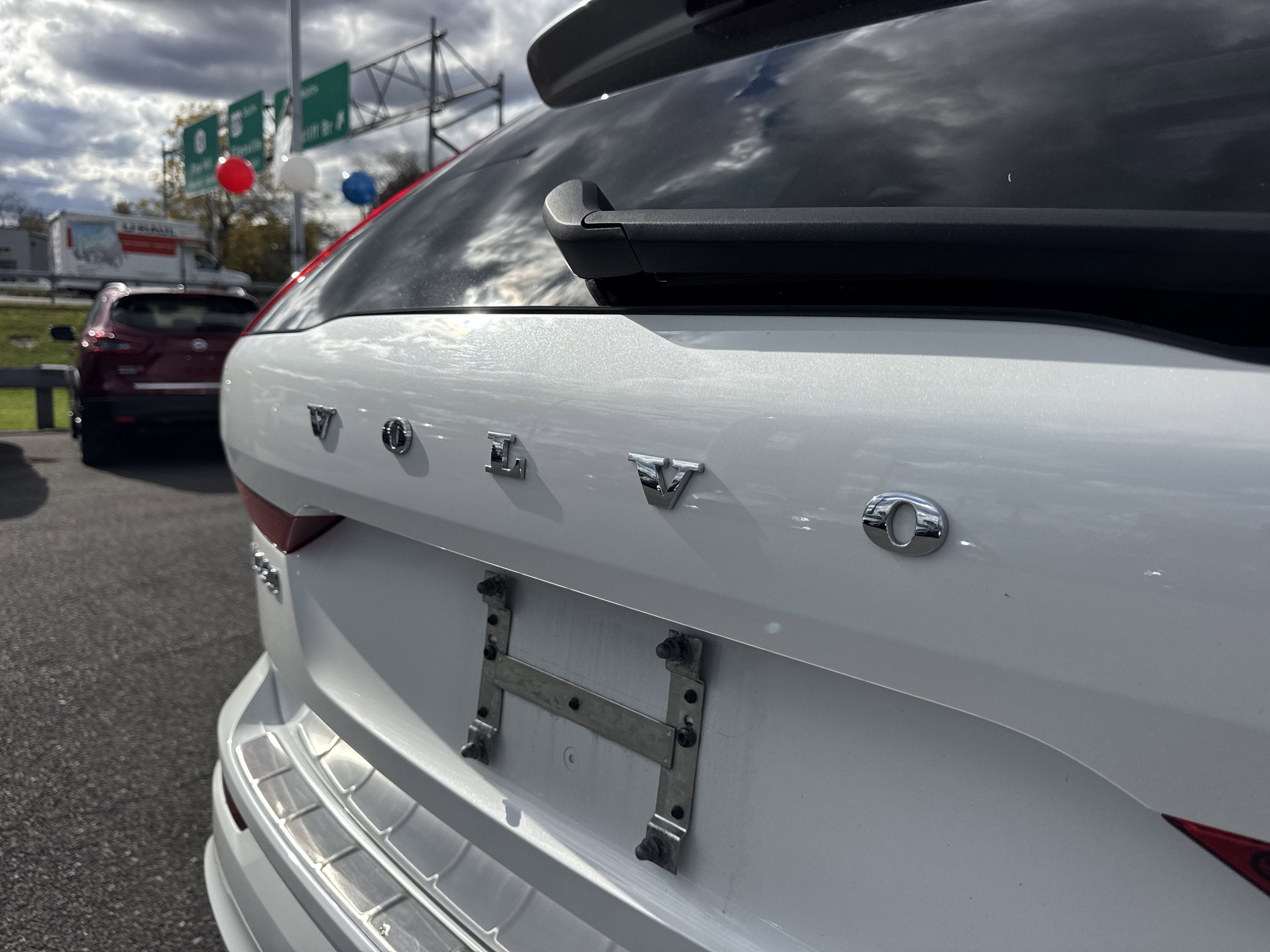 2023 Volvo XC60 Recharge Plug-In Hybrid Ultimate