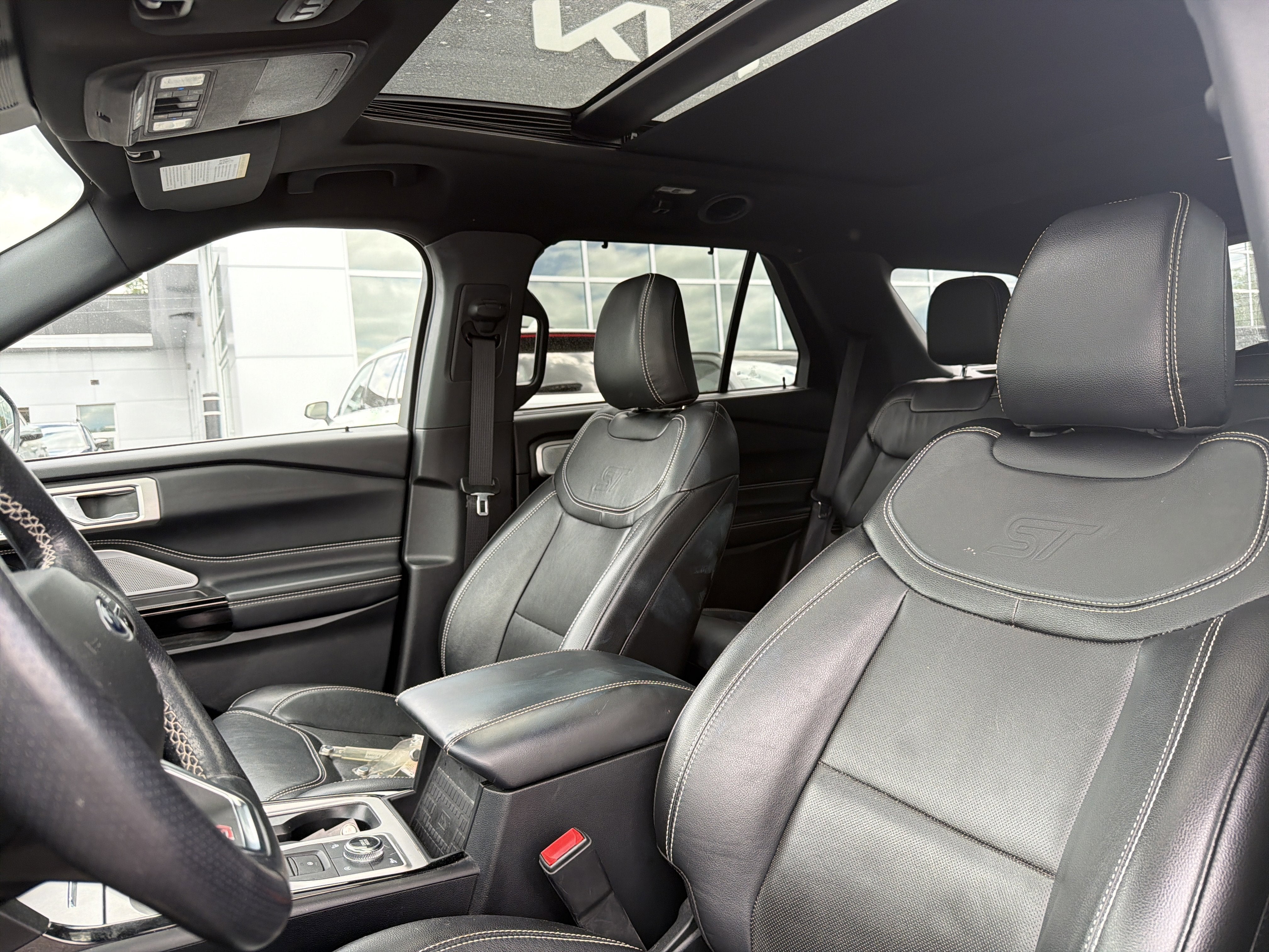 2022 Ford Explorer ST