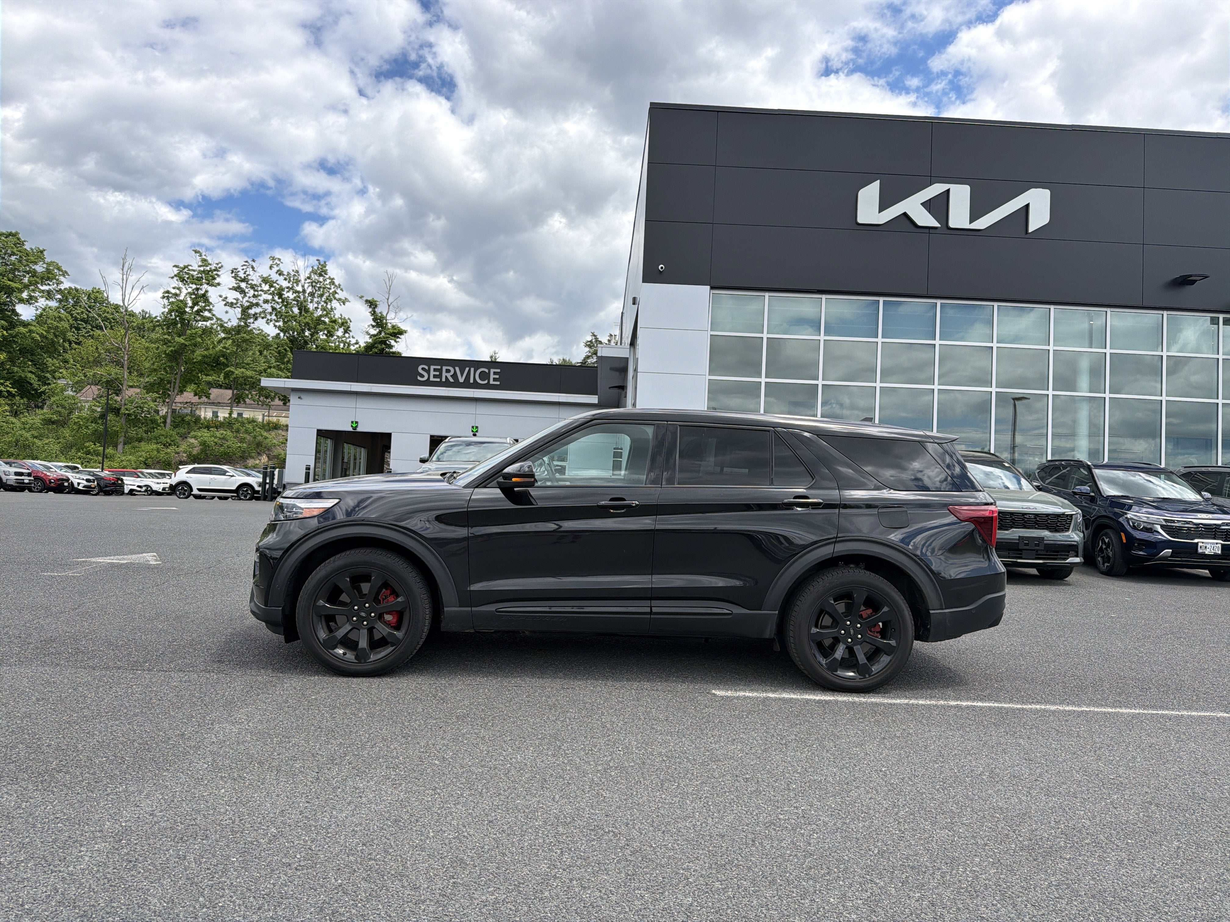 2022 Ford Explorer ST