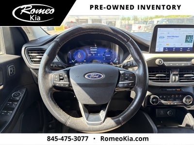 2021 Ford Escape Titanium