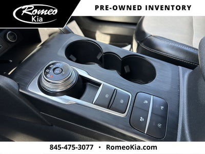 2021 Ford Escape Titanium