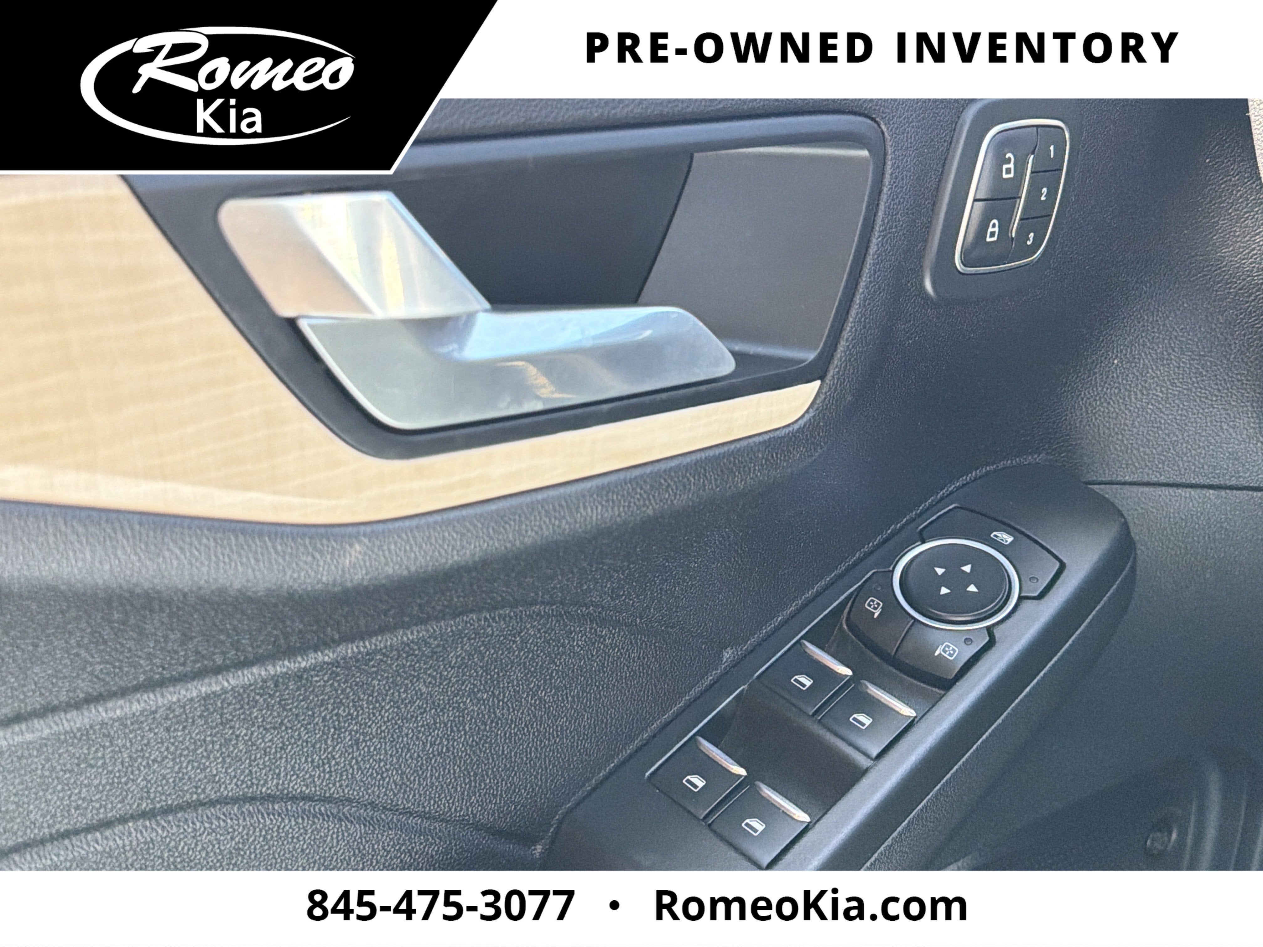 2021 Ford Escape Titanium