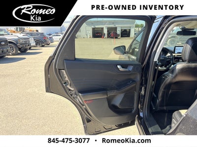 2021 Ford Escape Titanium