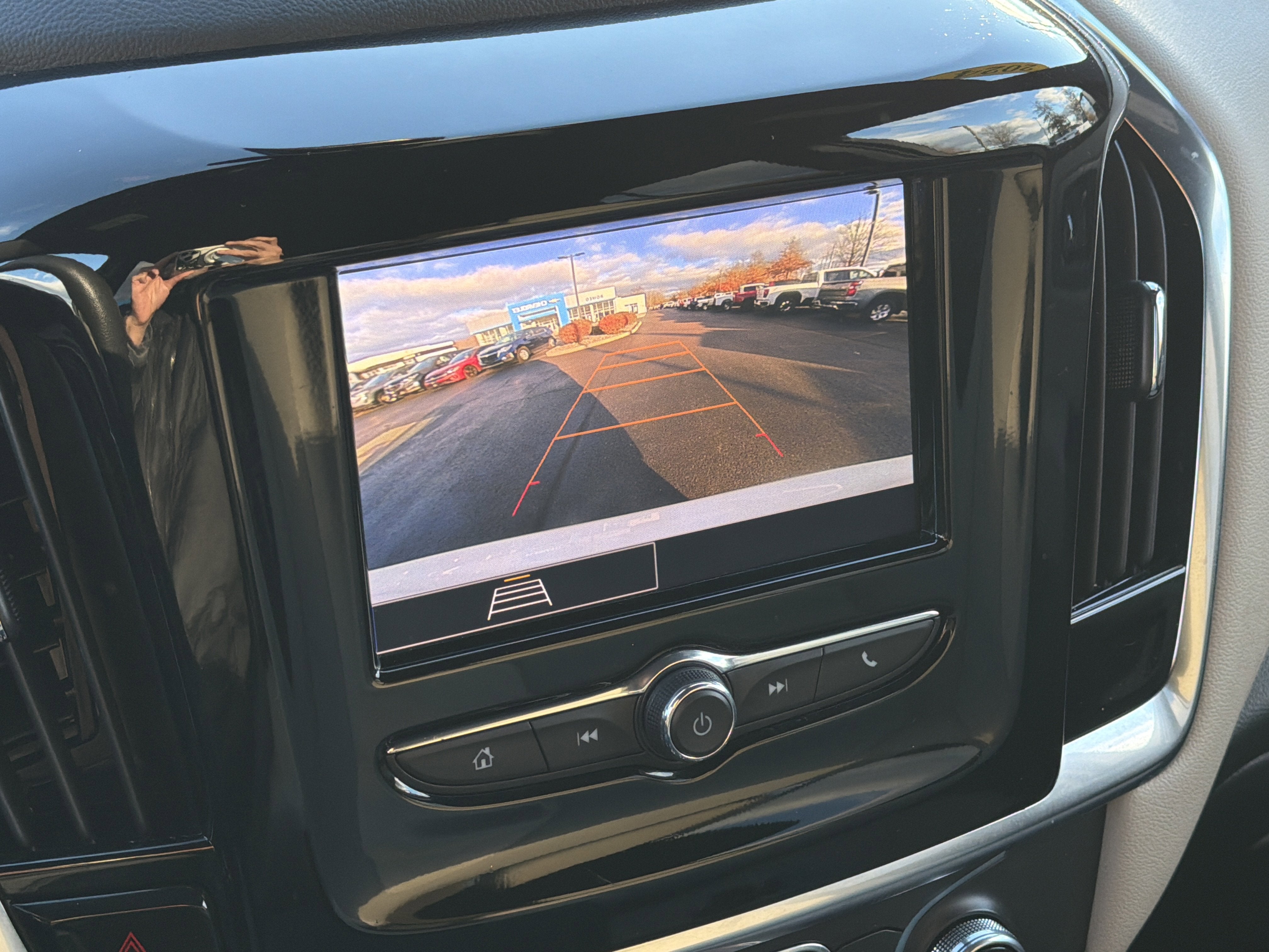 2024 Chevrolet Traverse Limited LS