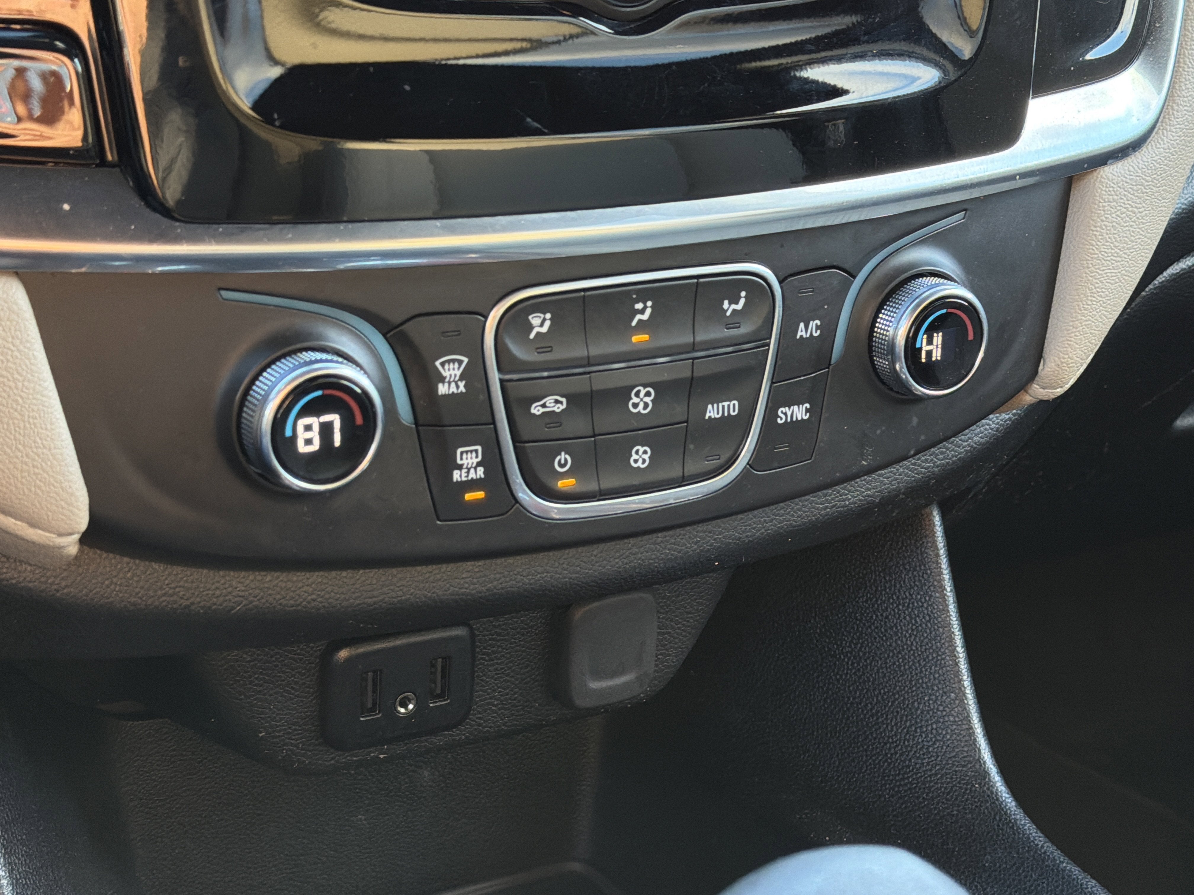 2024 Chevrolet Traverse Limited LS