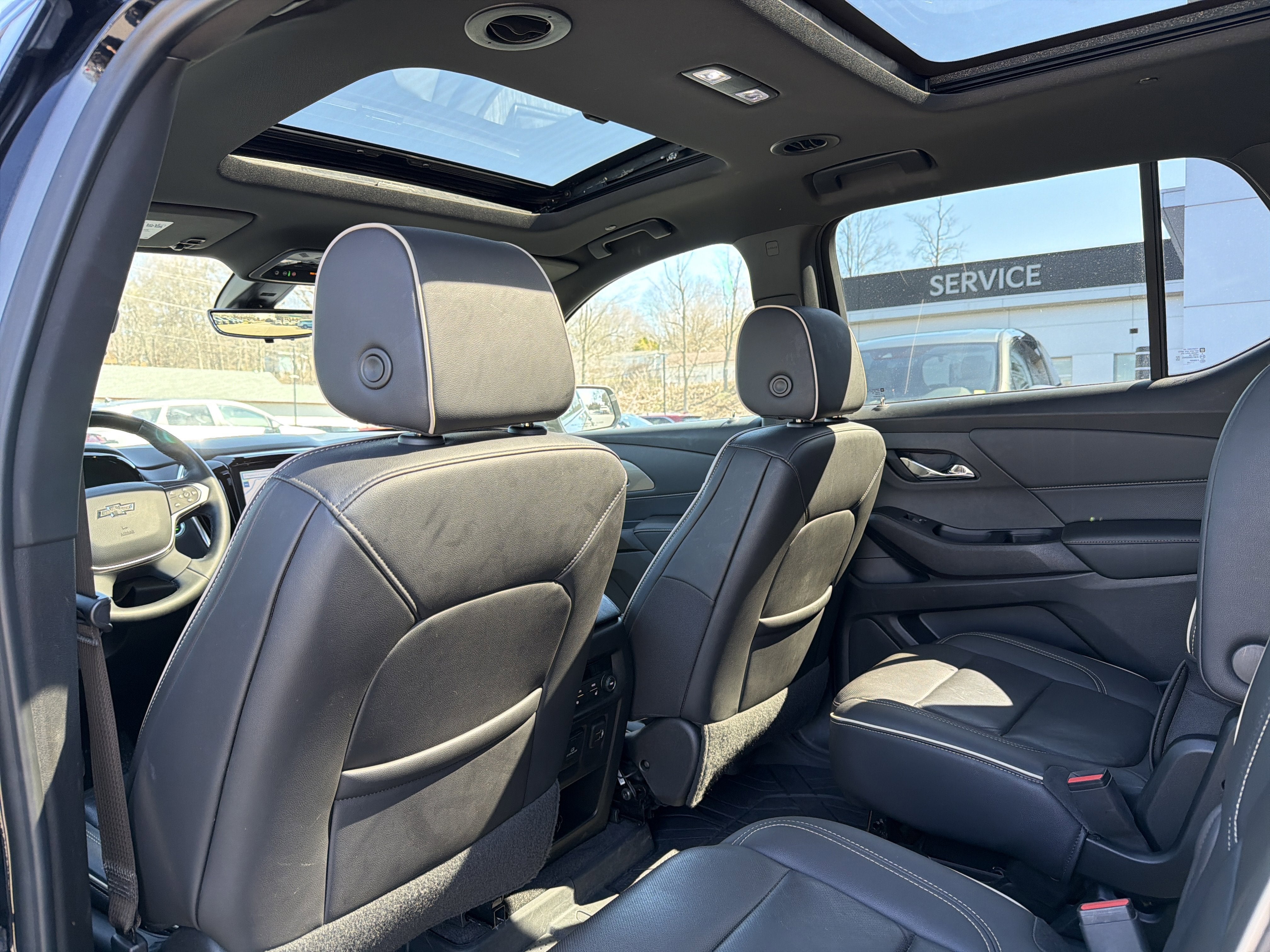2023 Chevrolet Traverse Premier
