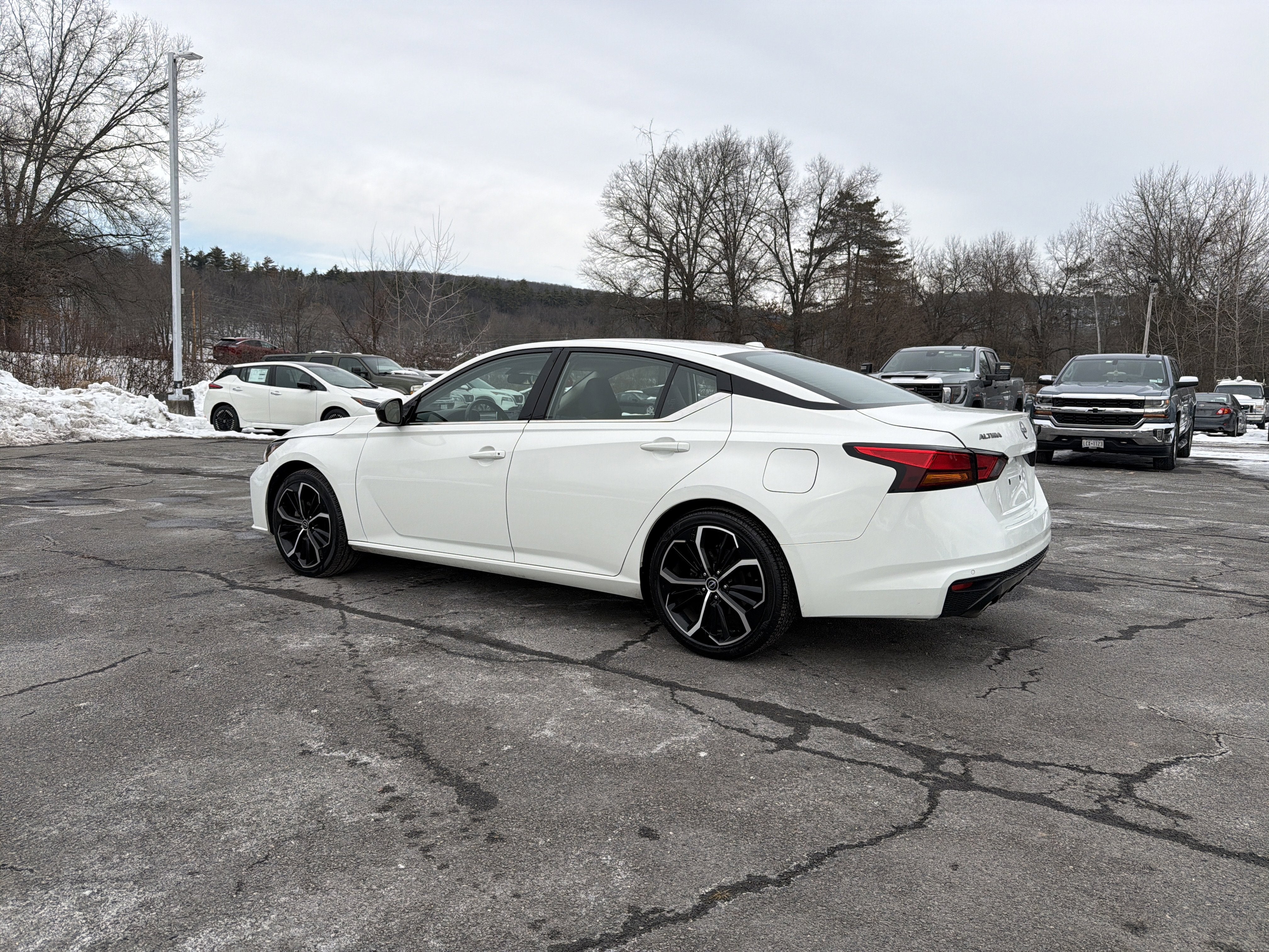 2024 Nissan Altima 2.5 SR