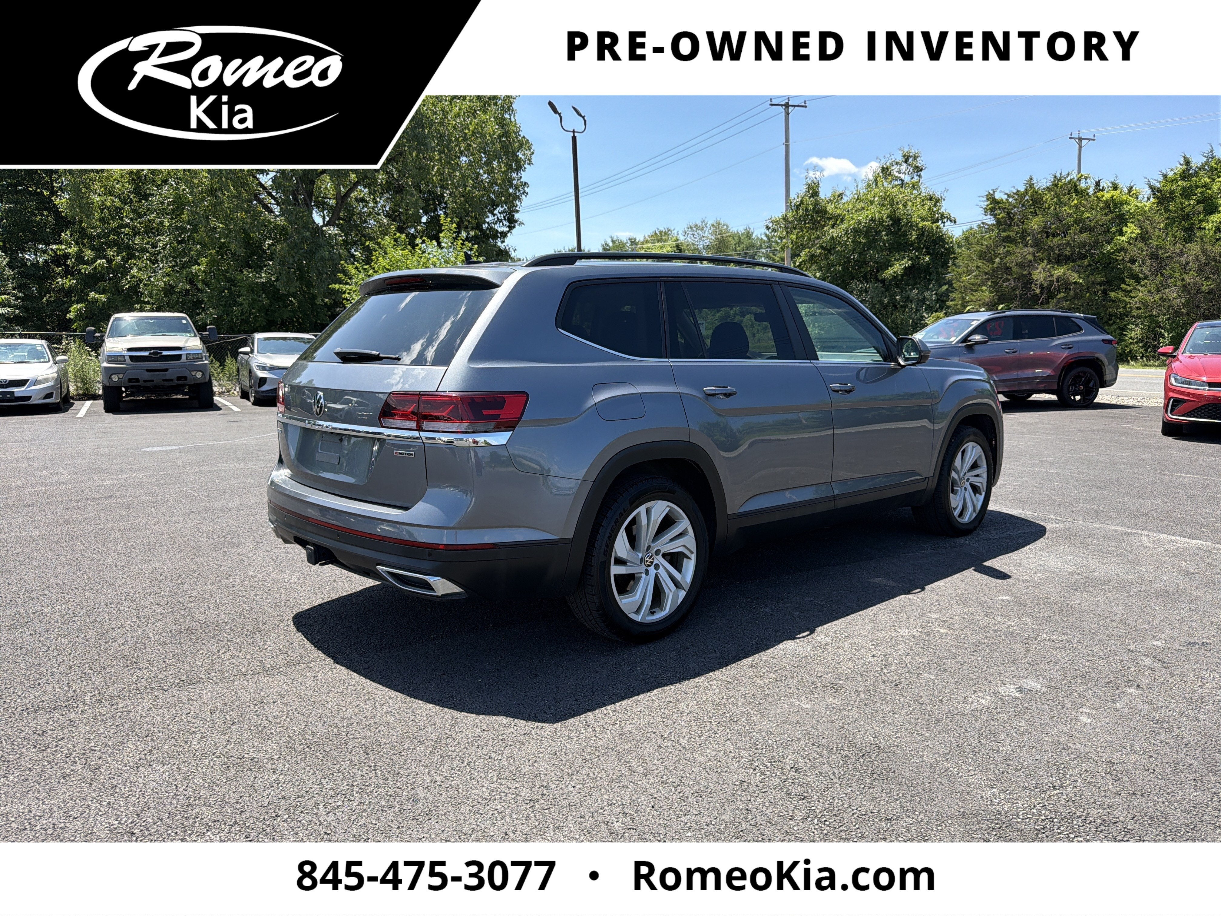 2022 Volkswagen Atlas 3.6L V6 SE w/Technology