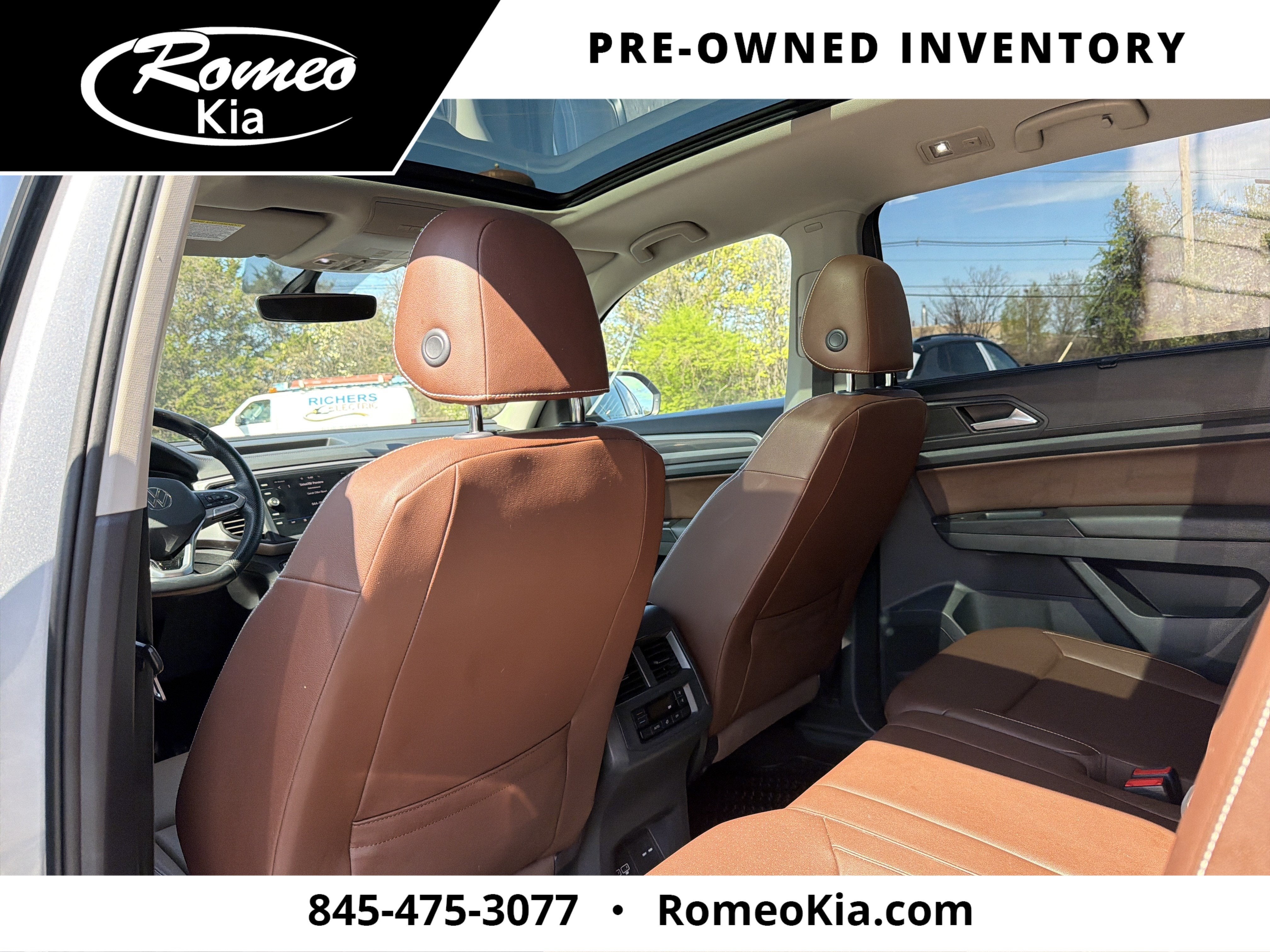 2021 Volkswagen Atlas 3.6L V6 SE w/Technology R-Line