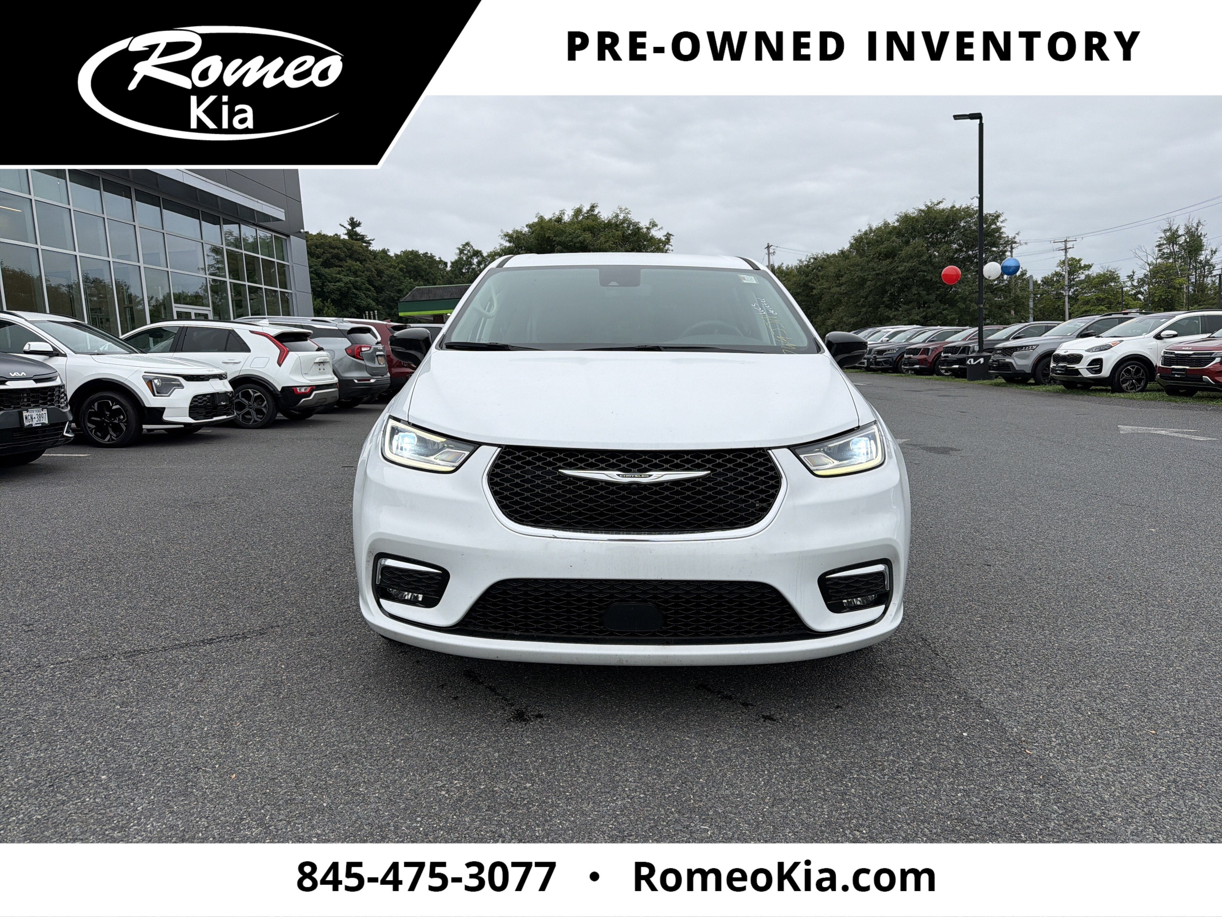 2024 Chrysler Pacifica Touring L
