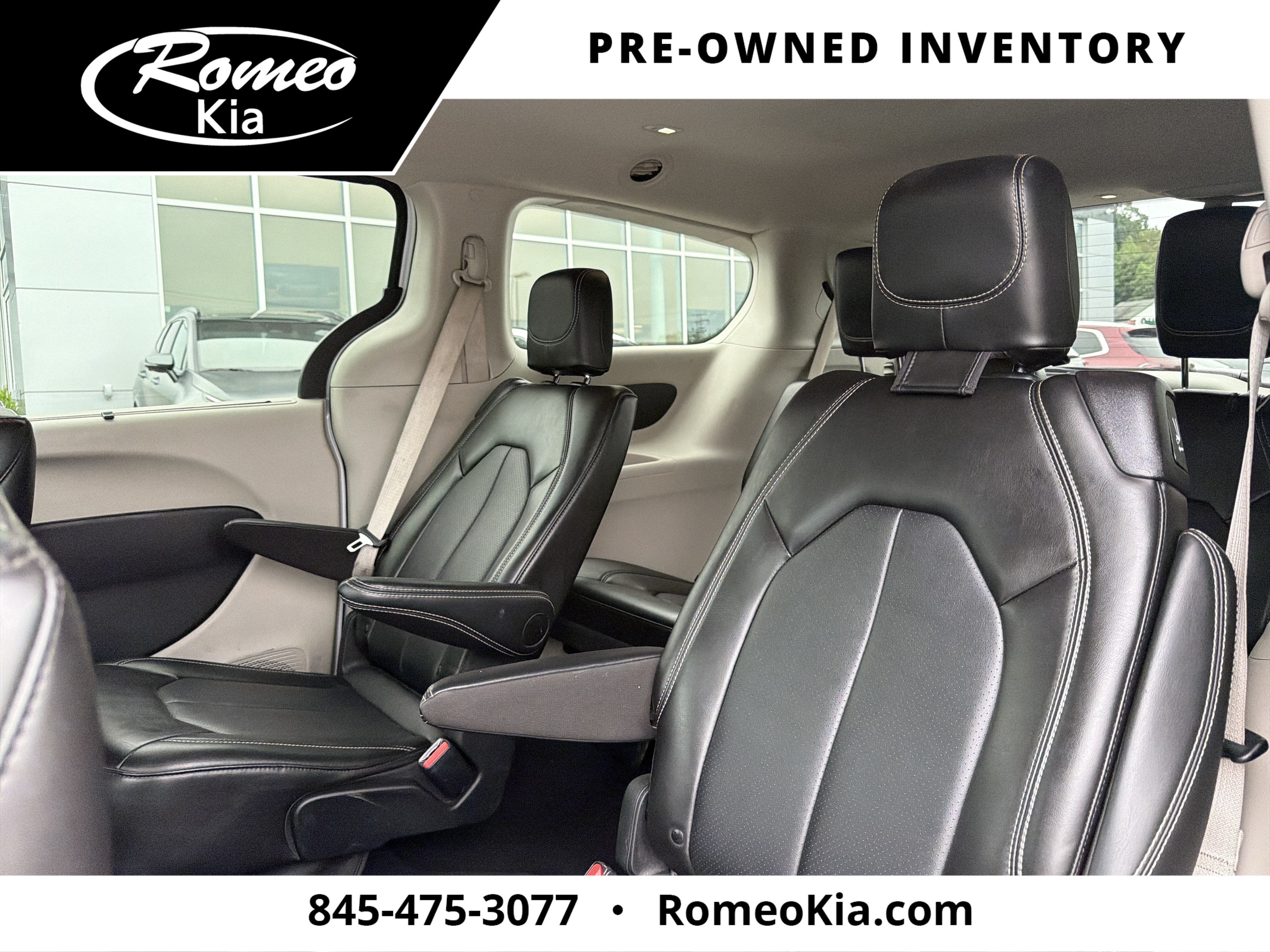 2024 Chrysler Pacifica Touring L