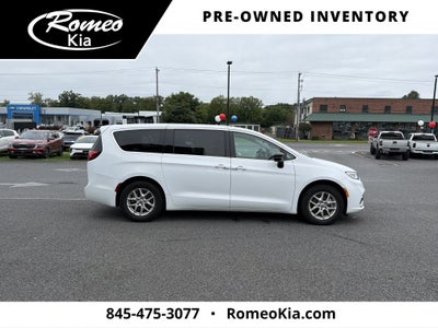 2024 Chrysler Pacifica Touring L